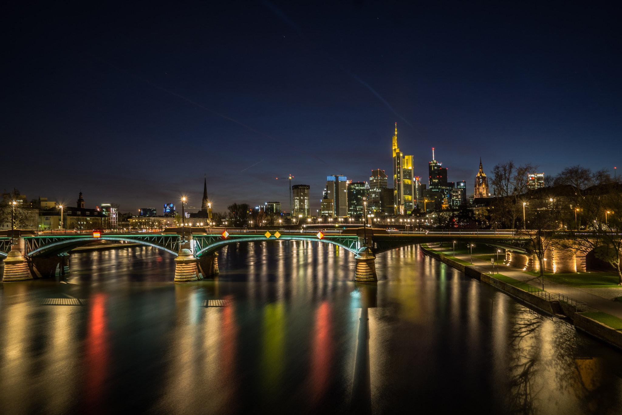 Sony a6000 + Sigma 19mm F2.8 EX DN sample photo. Skyline frankfurt photography