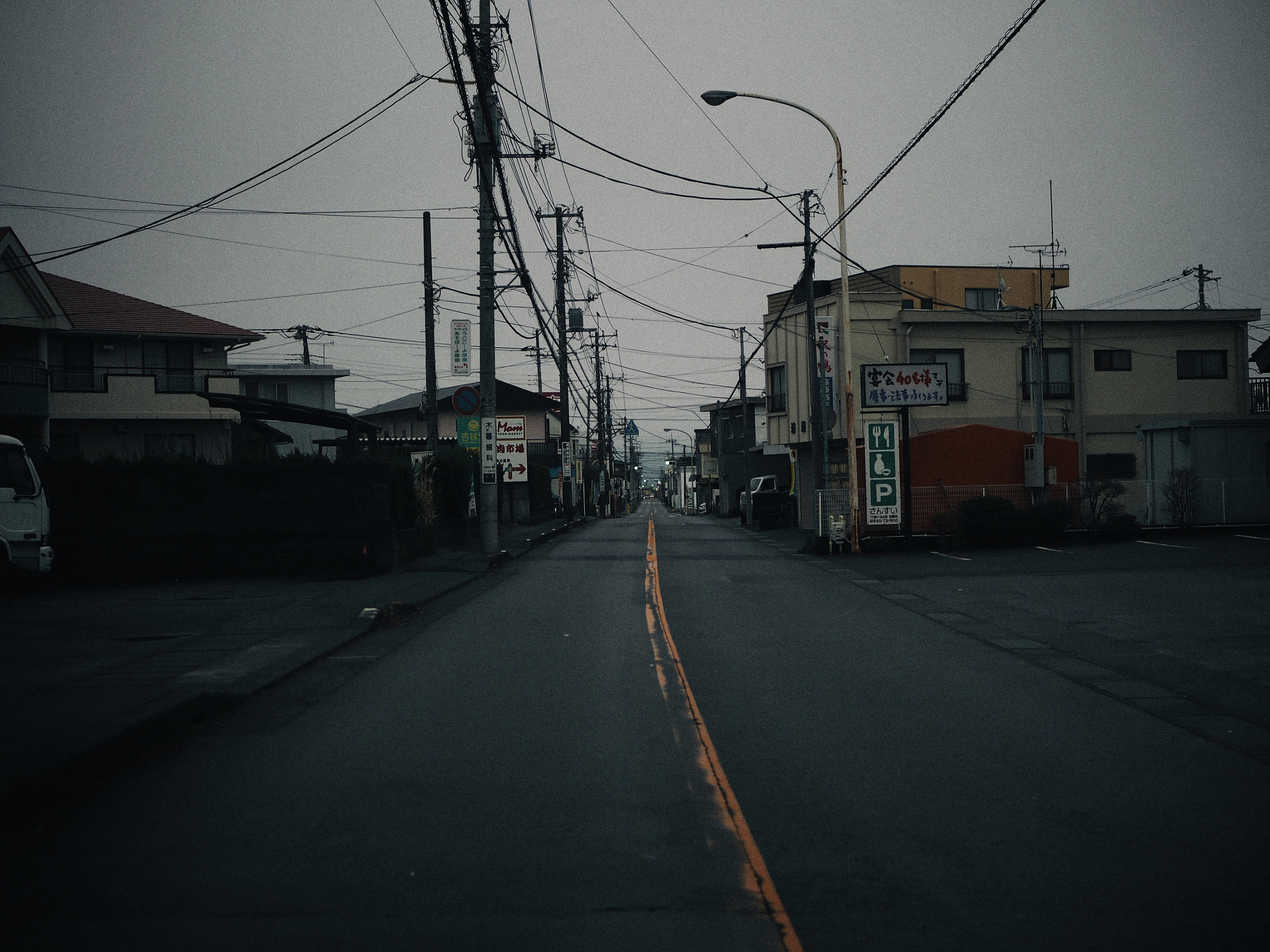 Olympus OM-D E-M10 + LUMIX G 25/F1.7 sample photo. Cloudy or rainy.... photography