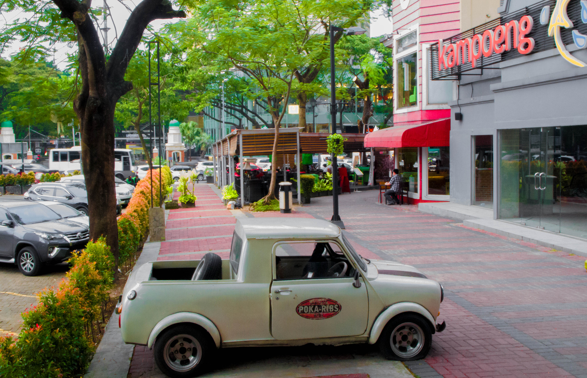 Pentax K-50 sample photo. Austin mini cooper  1963 photography