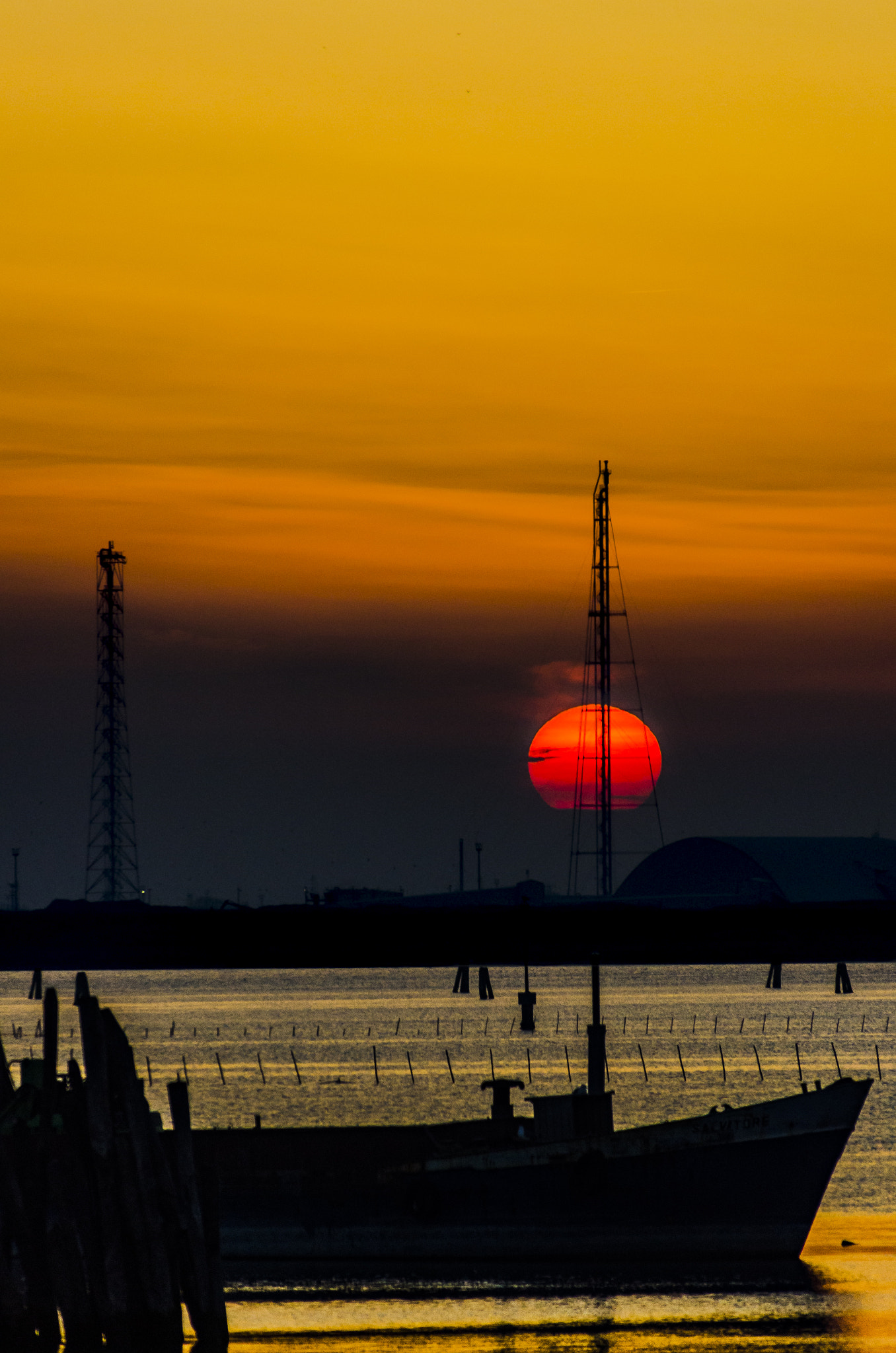 Nikon D7000 + Sigma 18-250mm F3.5-6.3 DC Macro OS HSM sample photo. The color of the heat-il colore del calore photography