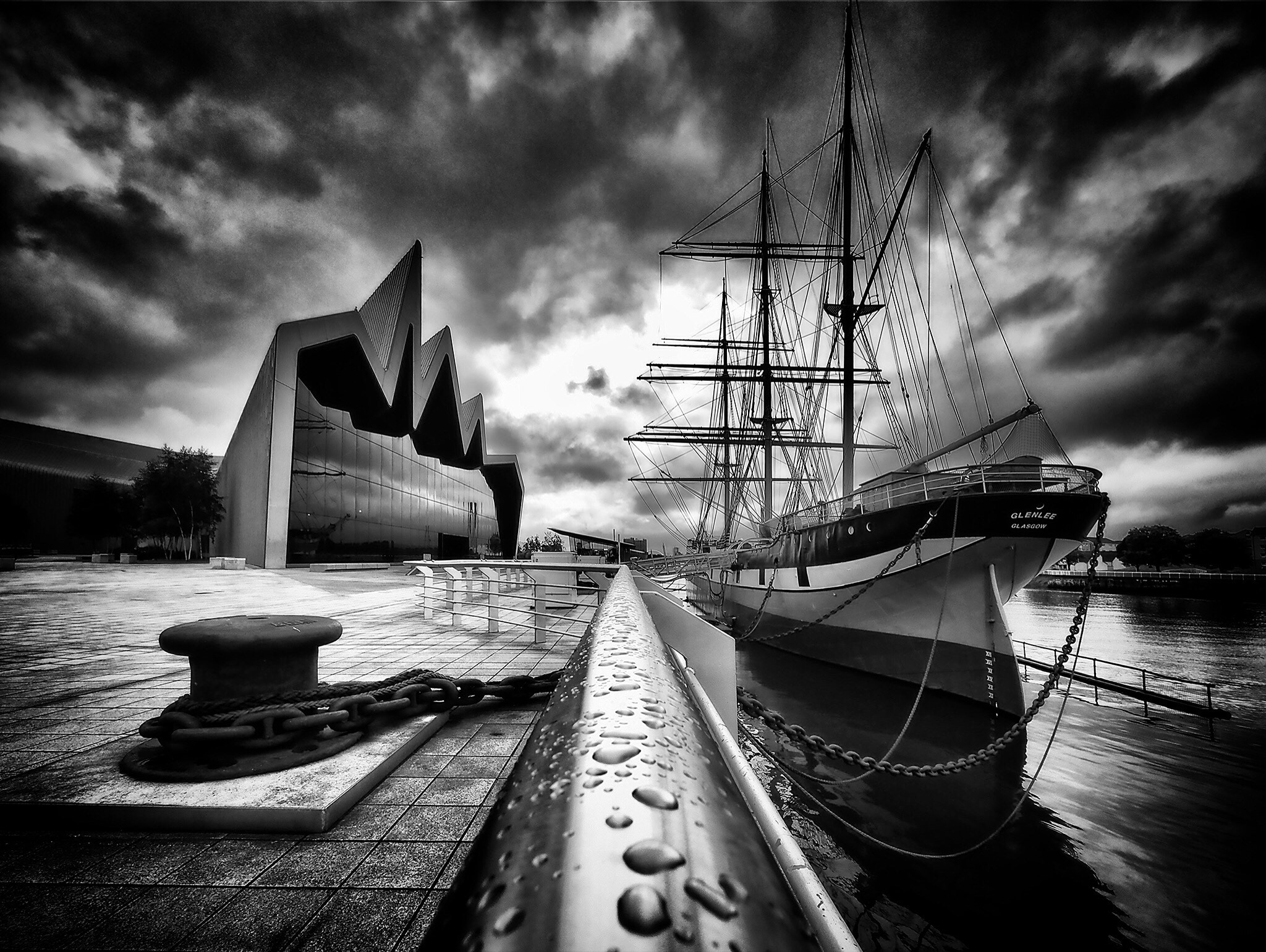 Panasonic Lumix G Vario 7-14mm F4 ASPH sample photo. The riverside and the tall ship photography