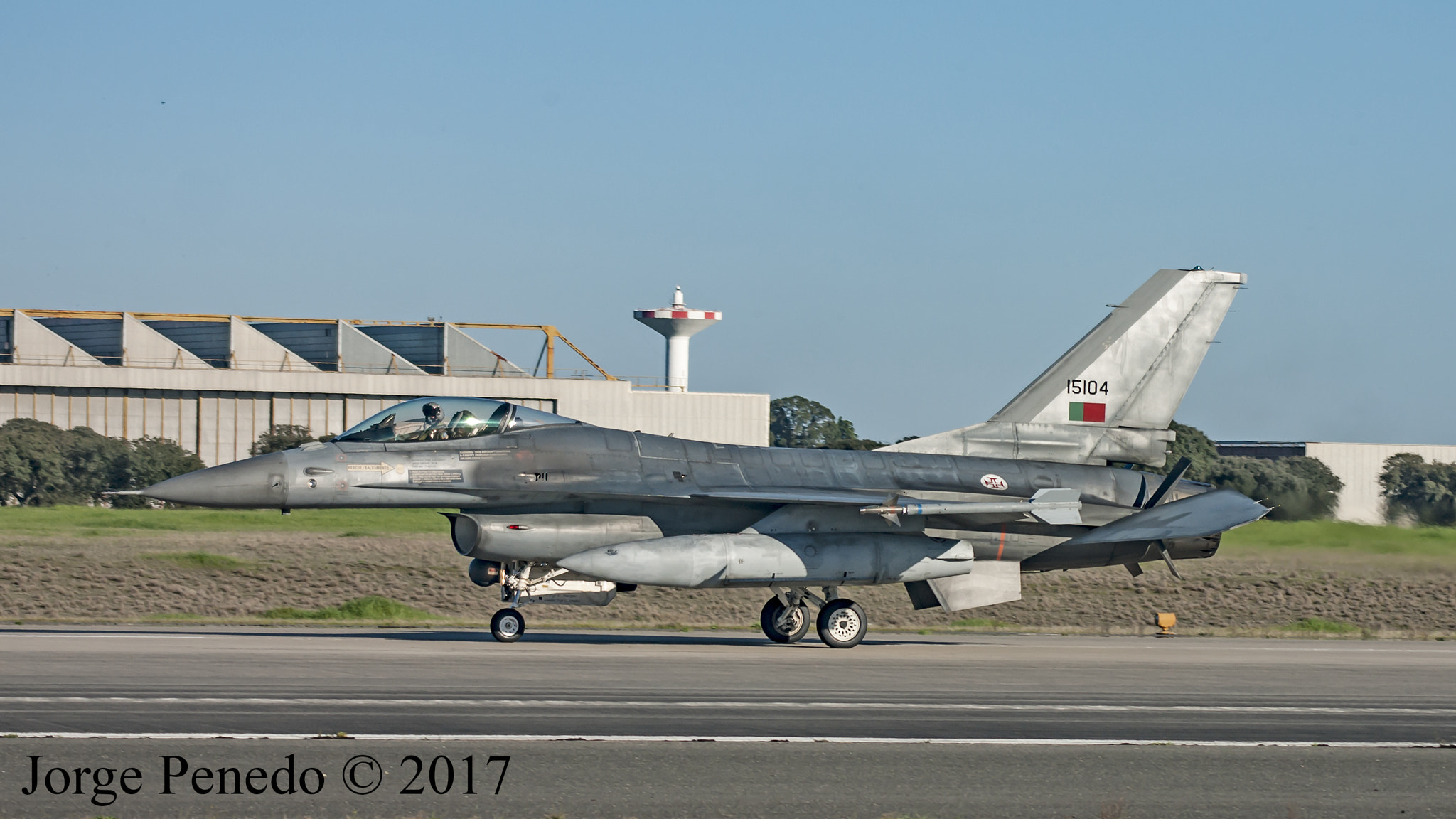 Sony Alpha DSLR-A390 sample photo. Lockheed martin f-16 am fighting falcon photography