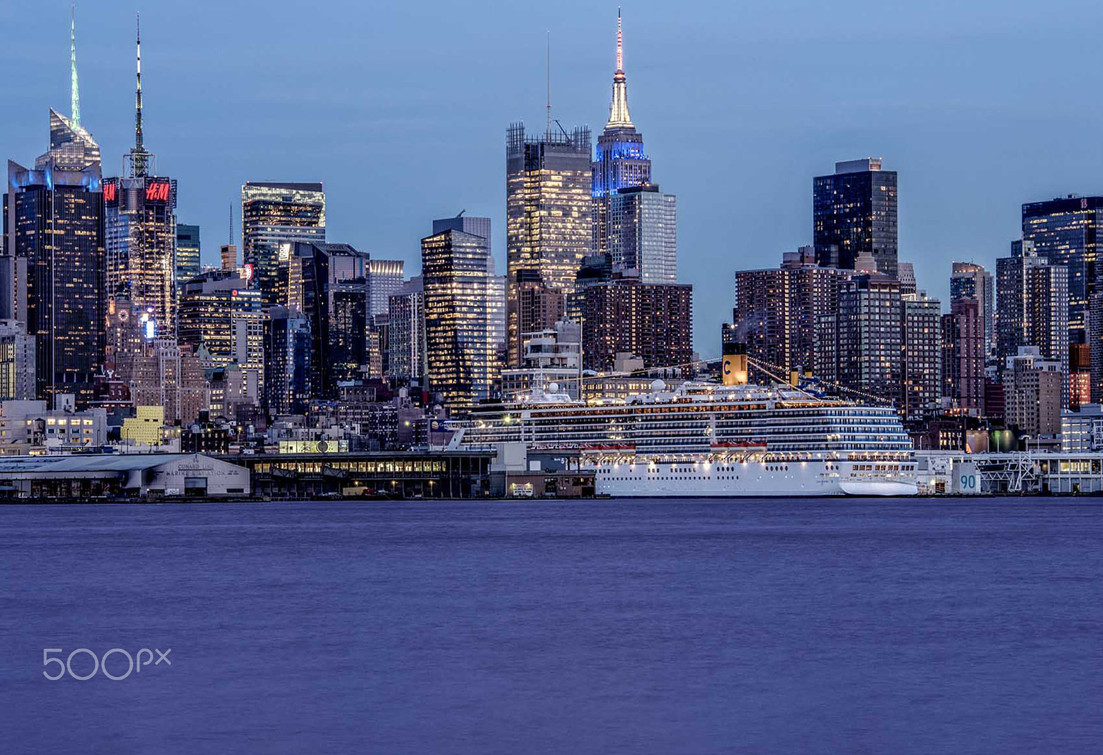 Nikon AF-S Nikkor 70-200mm F2.8G ED VR II sample photo. Manhattan skyline photography