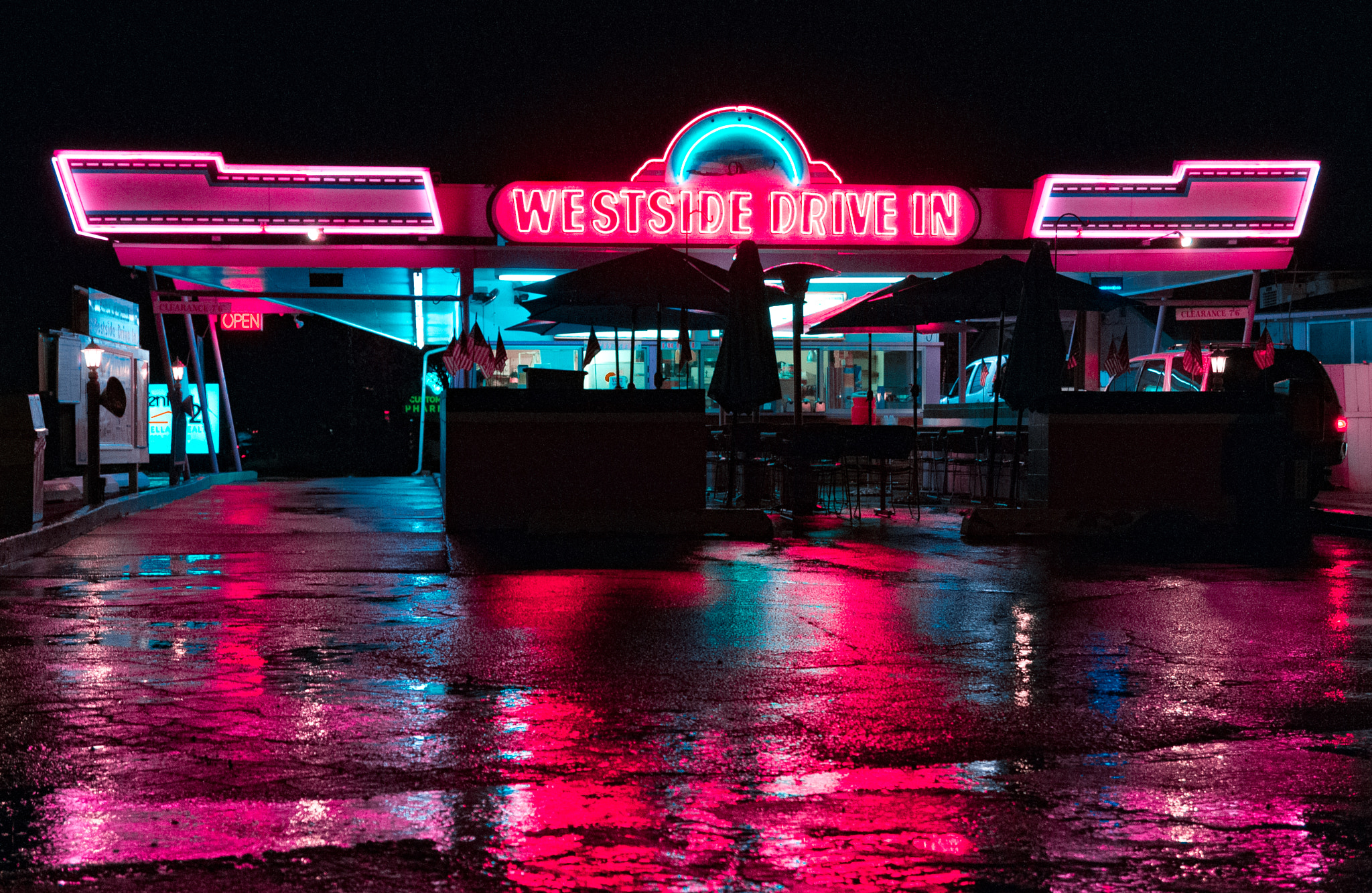 Pentax K-r sample photo. Westside photography