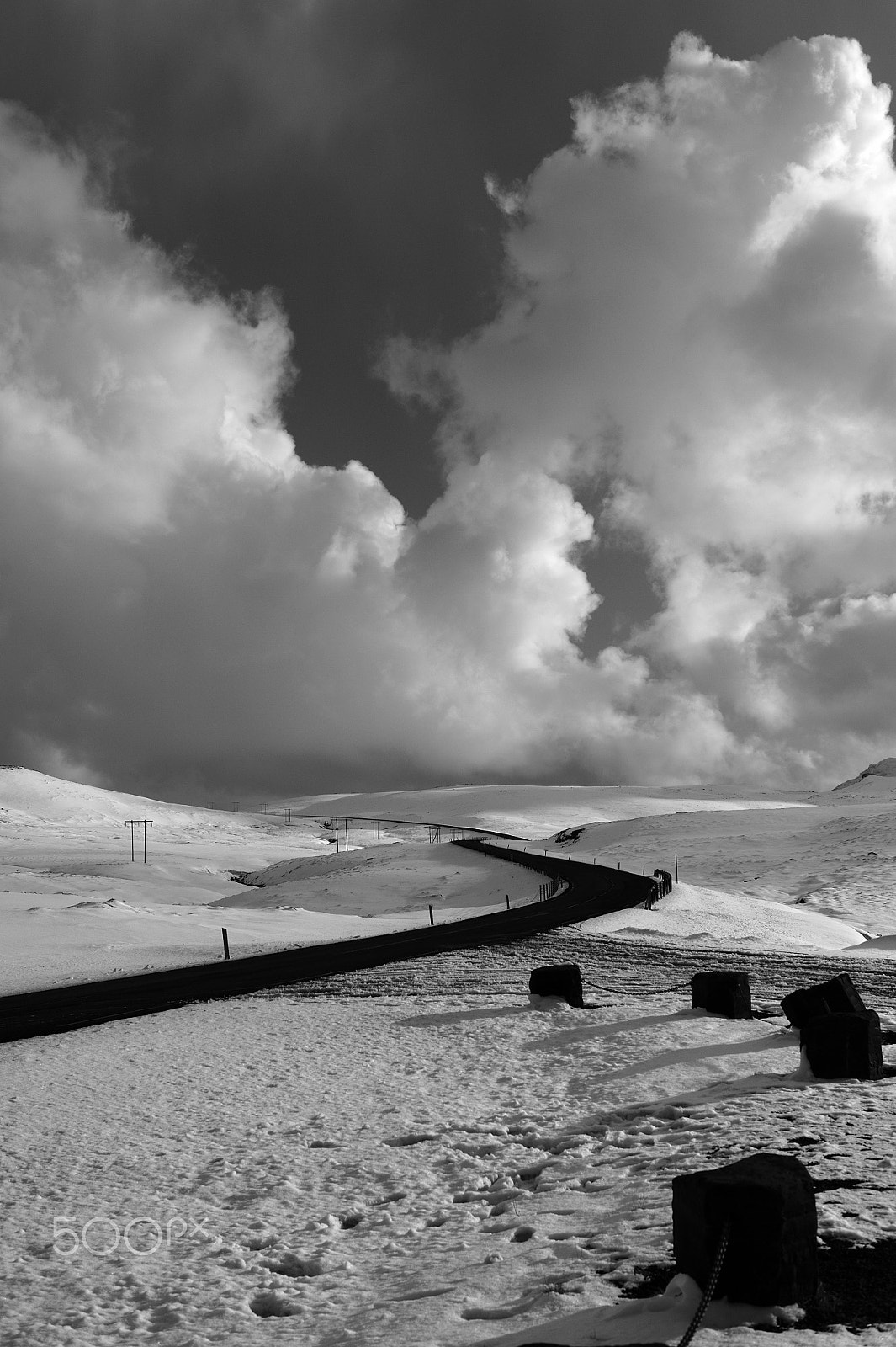 Nikon AF-S Nikkor 24-70mm F2.8G ED sample photo. Iceland photography