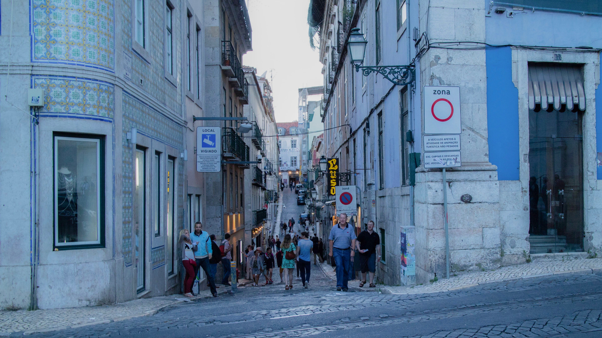 Canon EOS M3 + Canon EF-M 22mm F2 STM sample photo. Lisboa, portugal photography