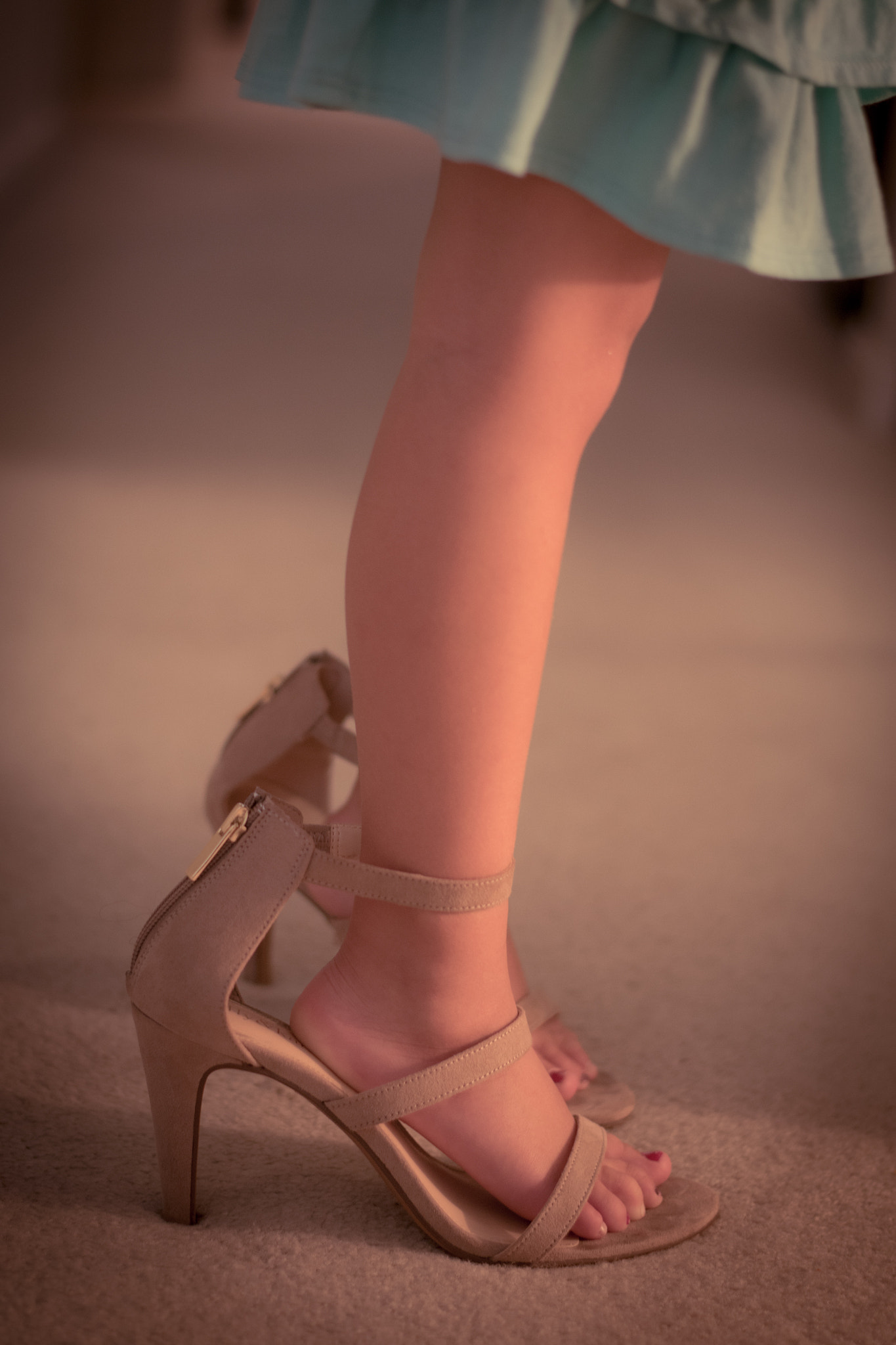 Nikon D3300 + Nikon AF-S Nikkor 50mm F1.8G sample photo. In her shoes photography