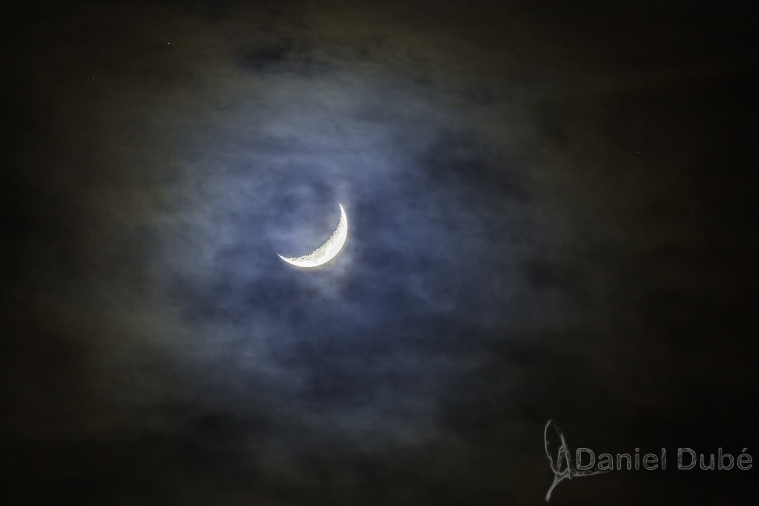 Canon EOS 6D + Canon EF 400mm F5.6L USM sample photo. Moon shine photography