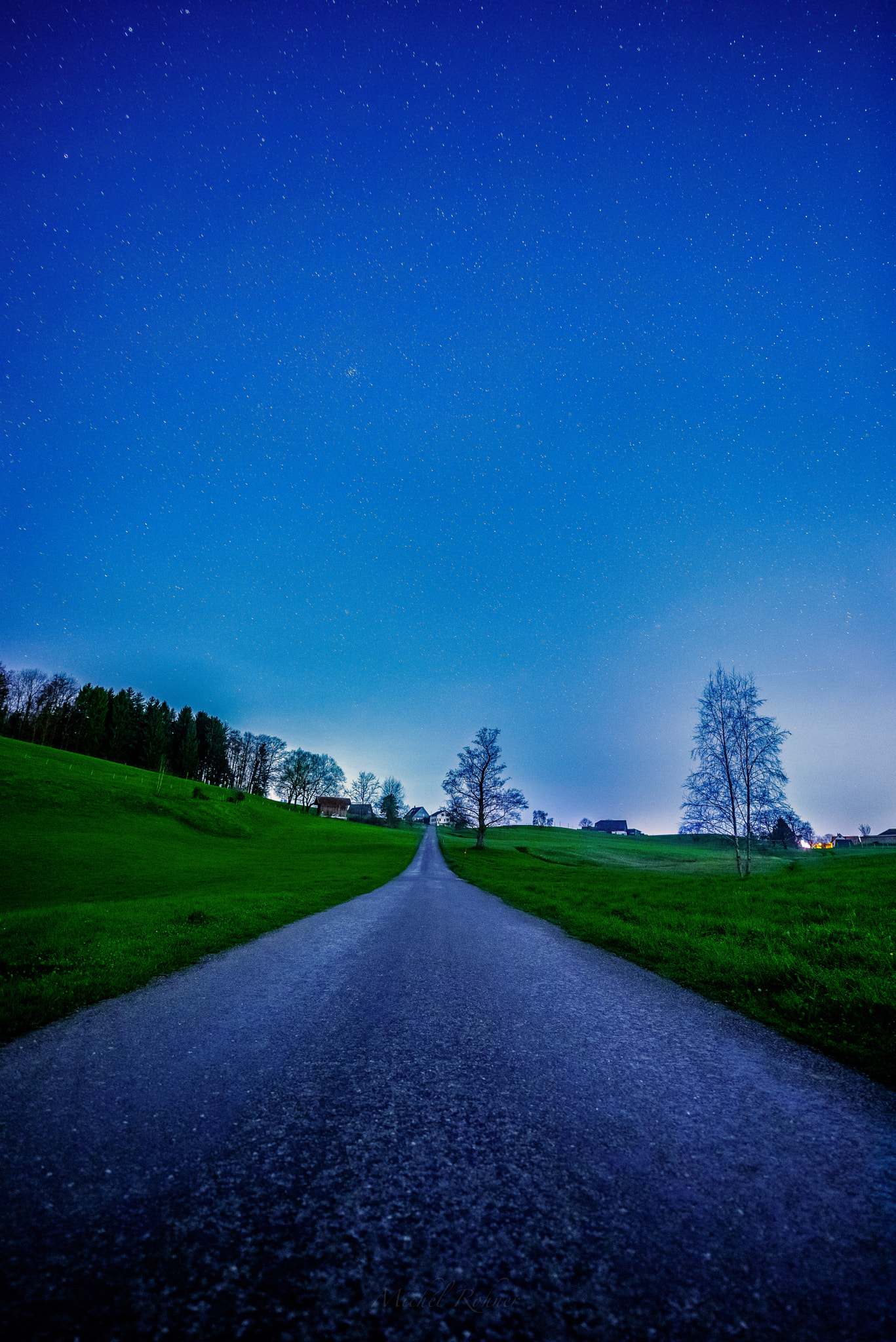 Nikon AF-S Nikkor 14-24mm F2.8G ED sample photo. Rework starway photography