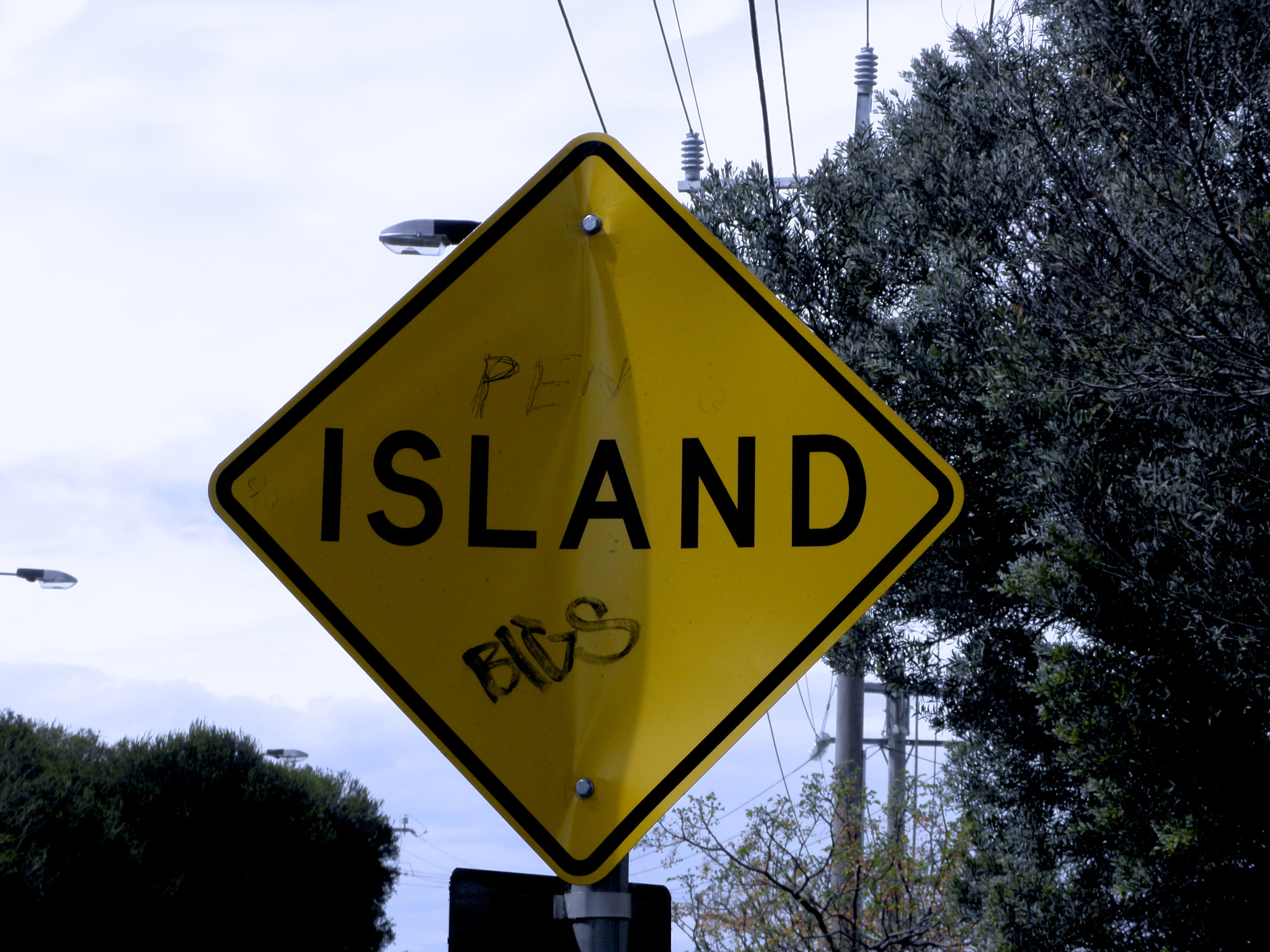 Olympus SP590UZ sample photo. Road sign photography