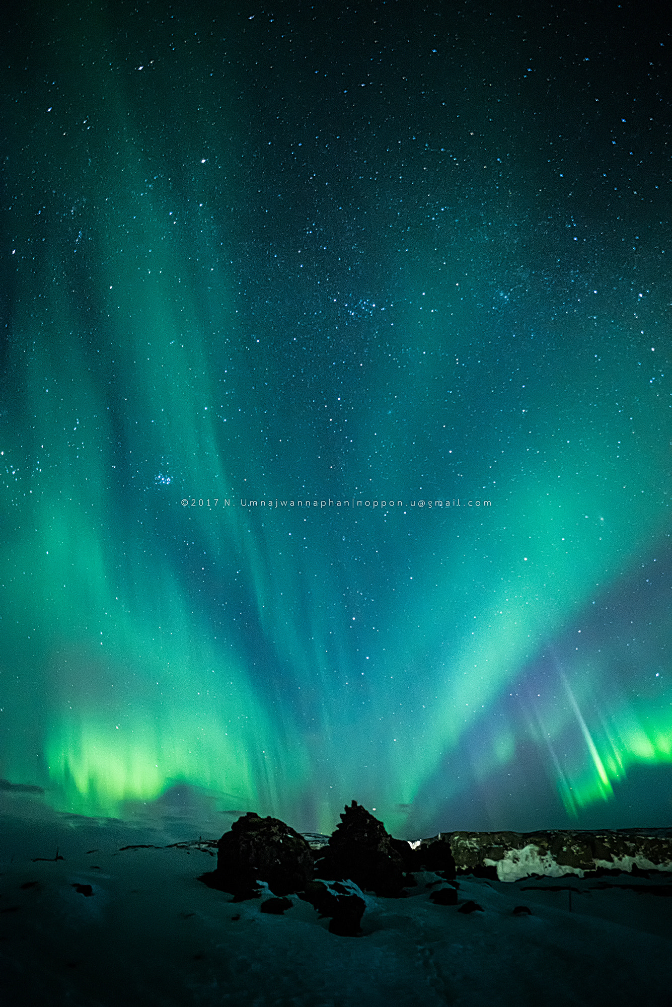 Nikon AF-S Nikkor 20mm F1.8G ED sample photo. Live the night photography