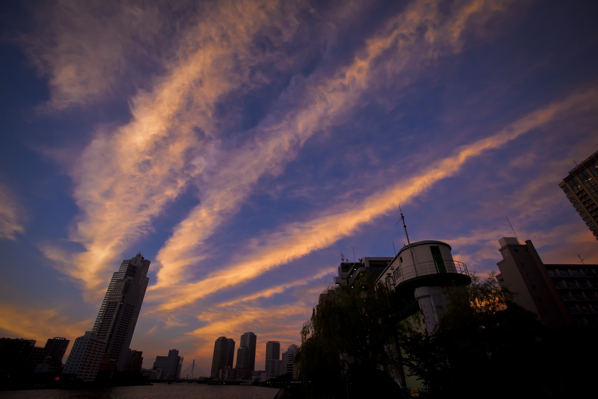 Canon EF 16-35mm F2.8L USM sample photo. Img photography