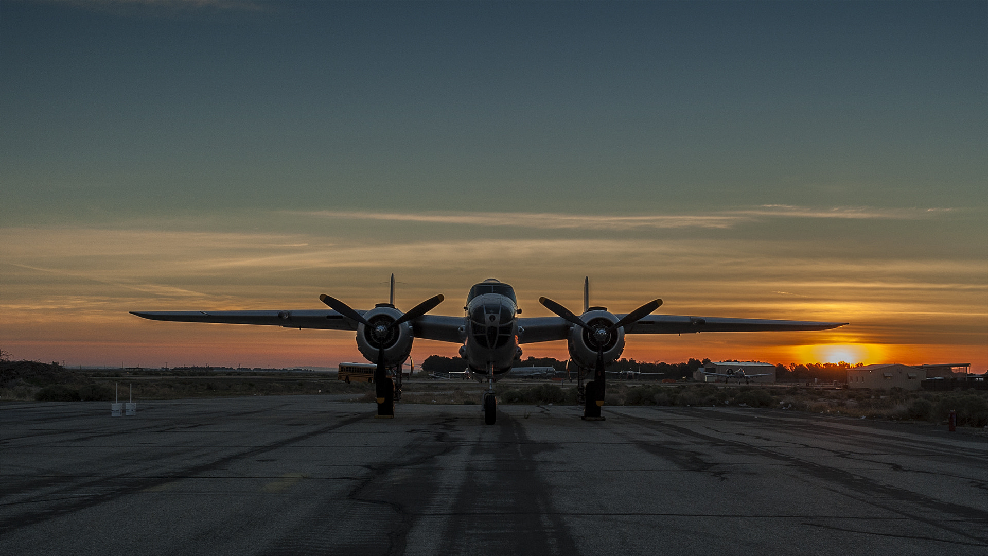 Nikon AF Nikkor 35mm F2D sample photo. North american b-25j mitchell photography