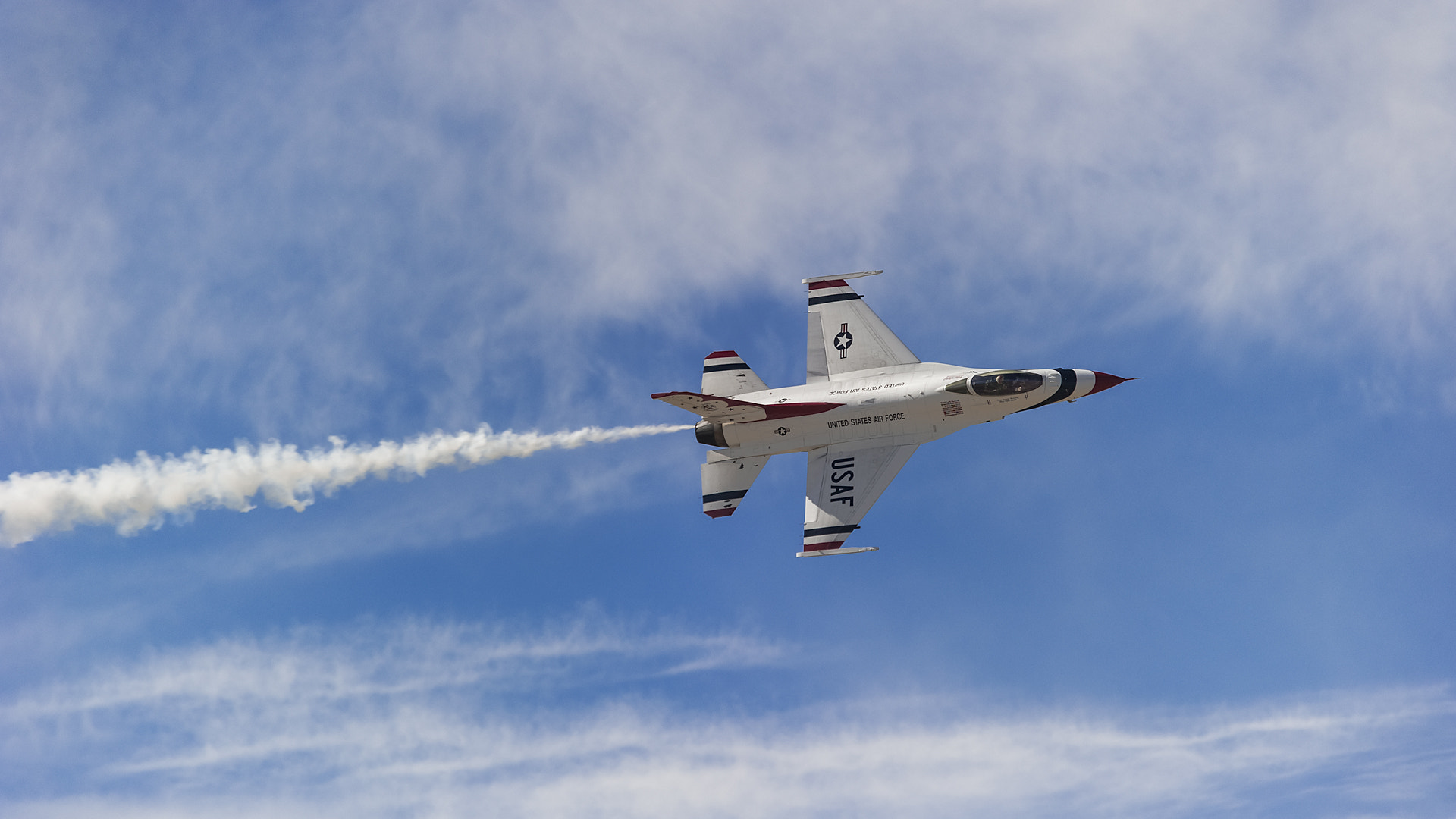 Nikon D700 + Sigma 150-500mm F5-6.3 DG OS HSM sample photo. Thunderbirds photography