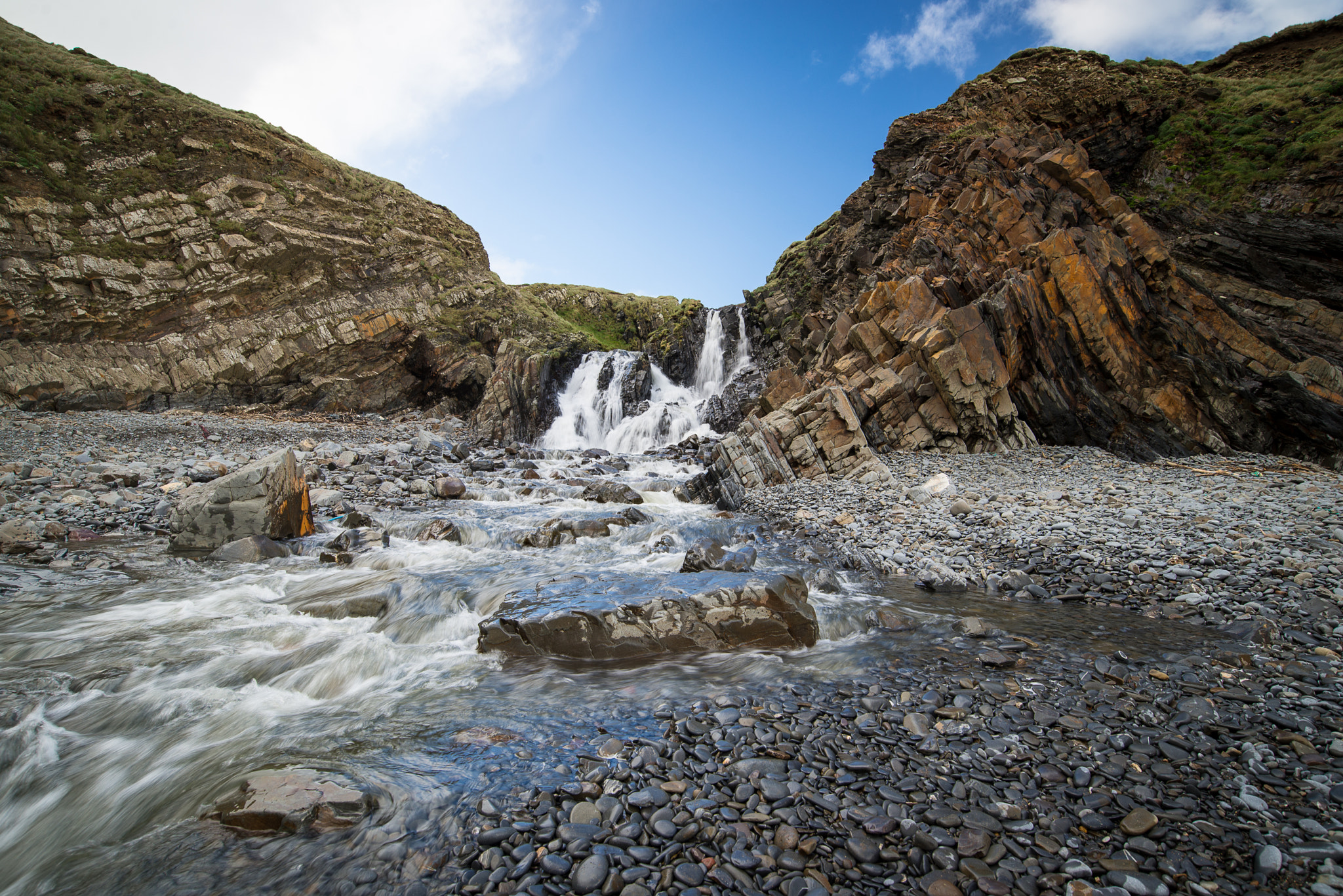 Nikon D600 + Nikon AF-S Nikkor 18-35mm F3.5-4.5G ED sample photo. Welcombe mouth beach waterfall, devon photography