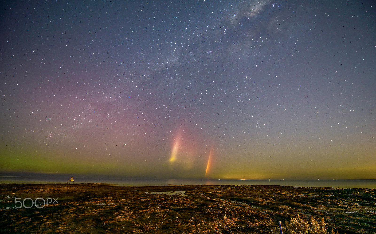 Nikon AF-S Nikkor 14-24mm F2.8G ED sample photo. Ricketts point aurora photography