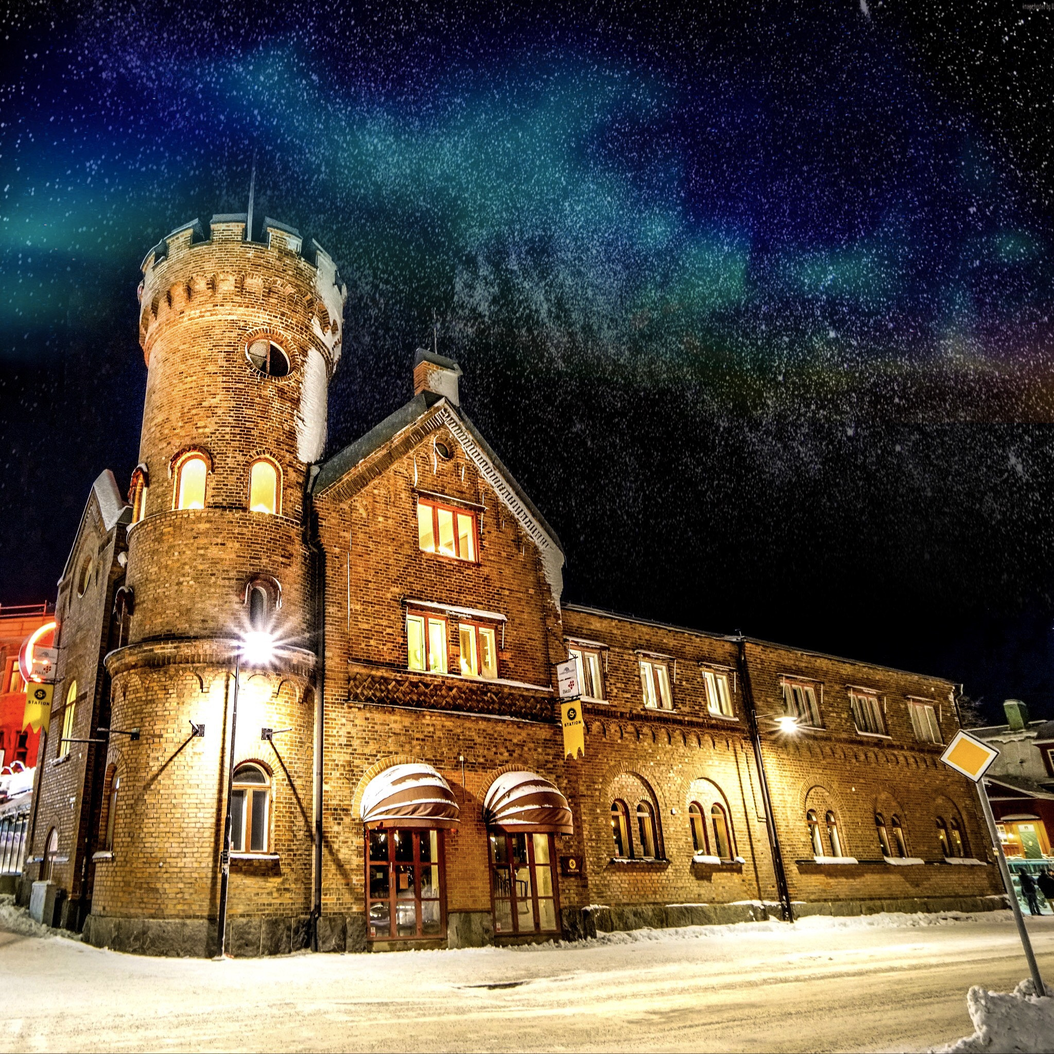 Sony a7R II + Sony Vario-Tessar T* FE 16-35mm F4 ZA OSS sample photo. Umea photography
