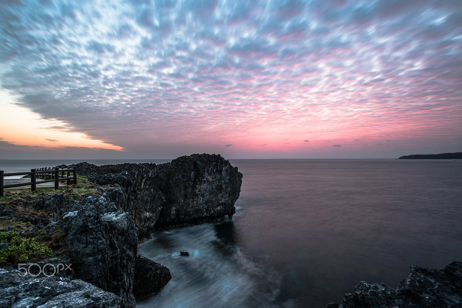 Nikon D750 + Nikon AF-S Nikkor 18-35mm F3.5-4.5G ED sample photo. 21-30:sunrise photography