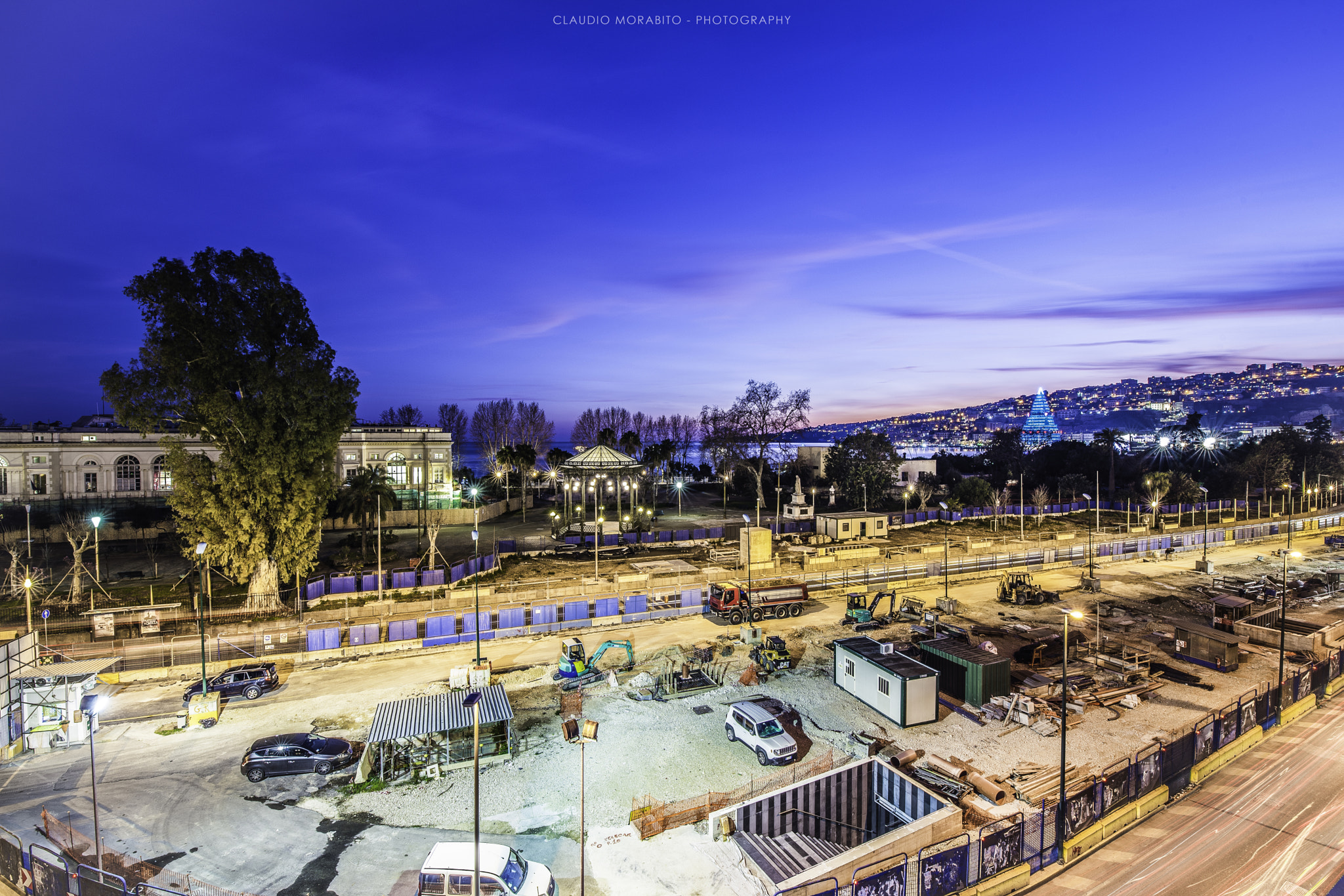 Nikon D750 + Tamron SP 15-30mm F2.8 Di VC USD sample photo. Construction site at sunset - naples (italy) photography