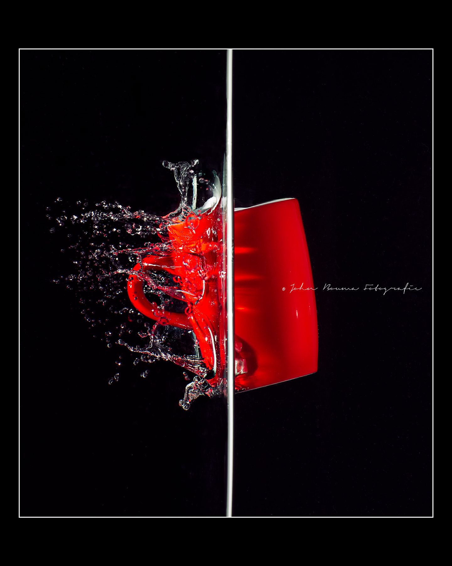 Canon EF 85mm F1.2L II USM sample photo. Red photography