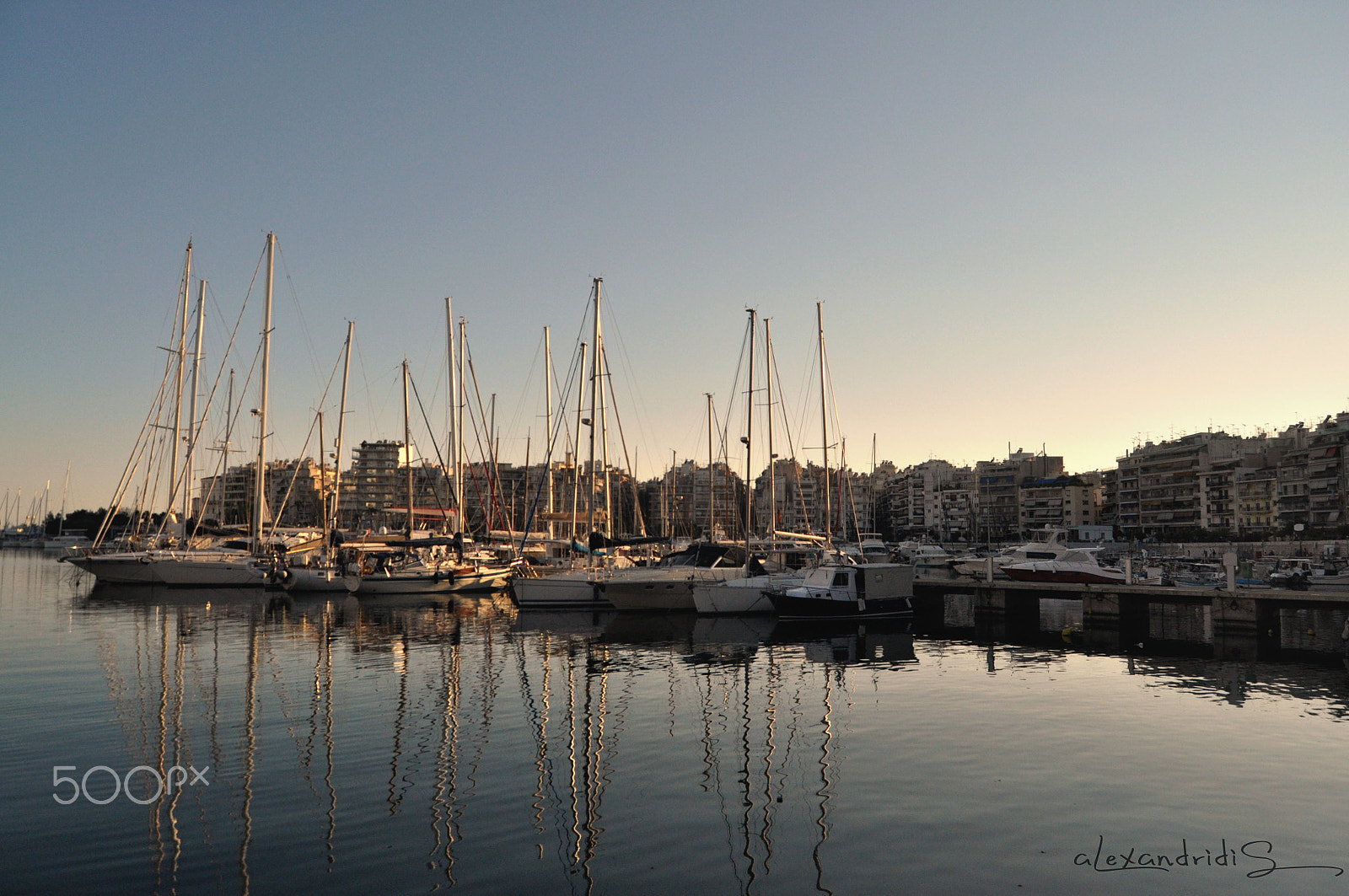 Nikon D5000 sample photo. Marina zeas, greece.. photography