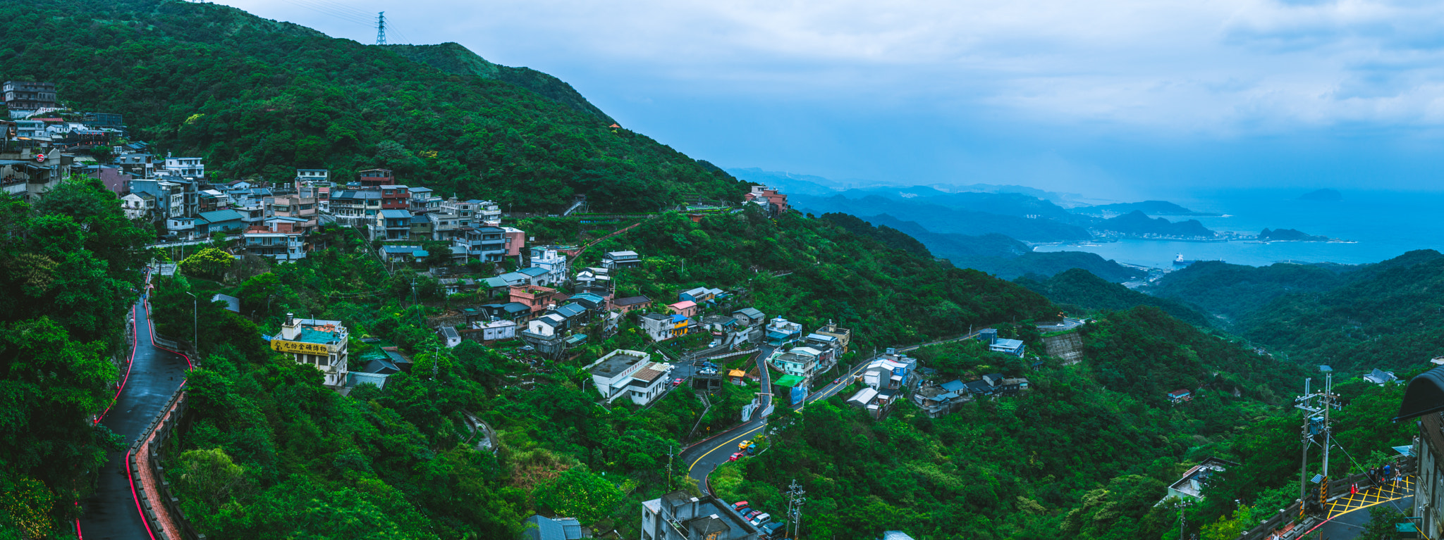 Canon EOS 6D + Sigma 24-70mm F2.8 EX DG Macro sample photo. Jiufen view photography