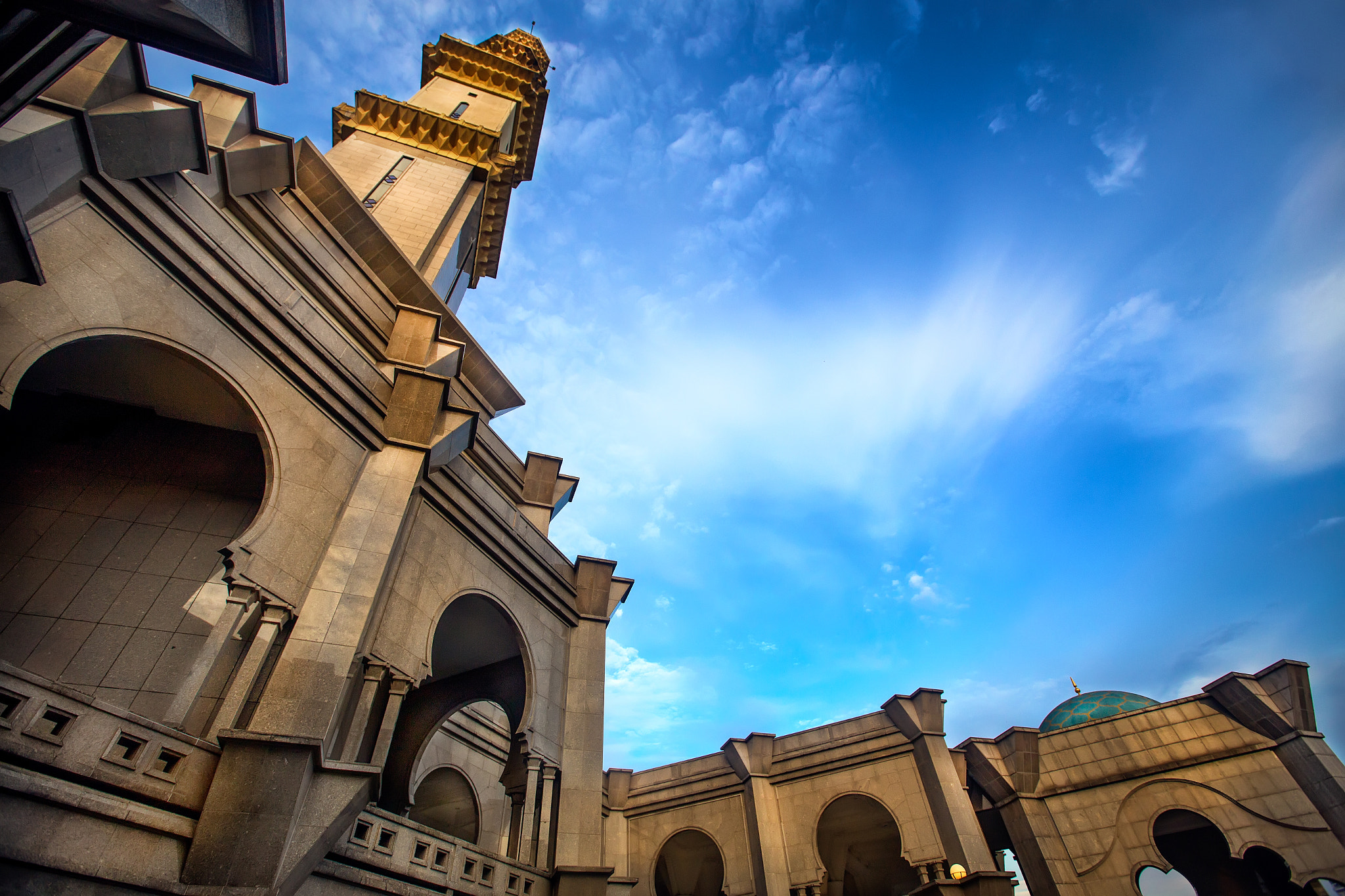 Canon EF 16-35mm F2.8L II USM sample photo. Masjid wilayah kl photography