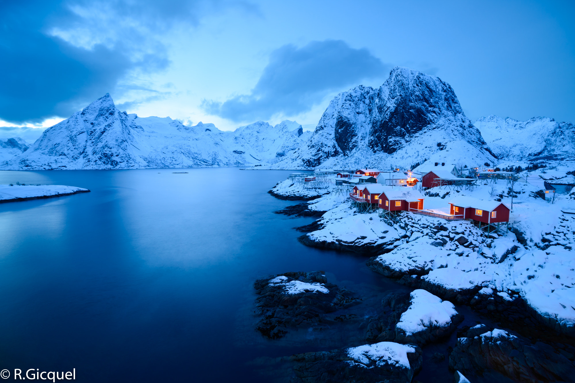 Samyang 14mm F2.8 ED AS IF UMC sample photo. Hamnøy photography
