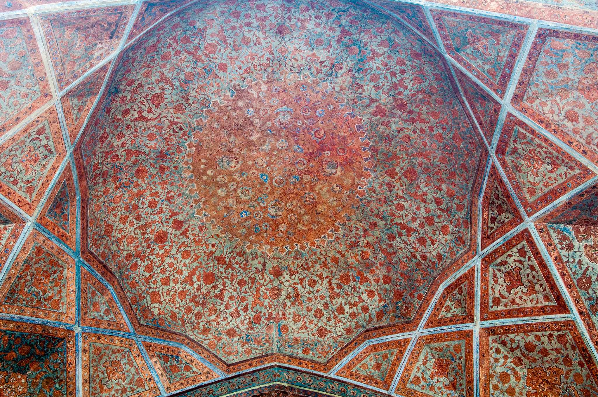 Nikon D90 sample photo. Patterns of iran iii photography