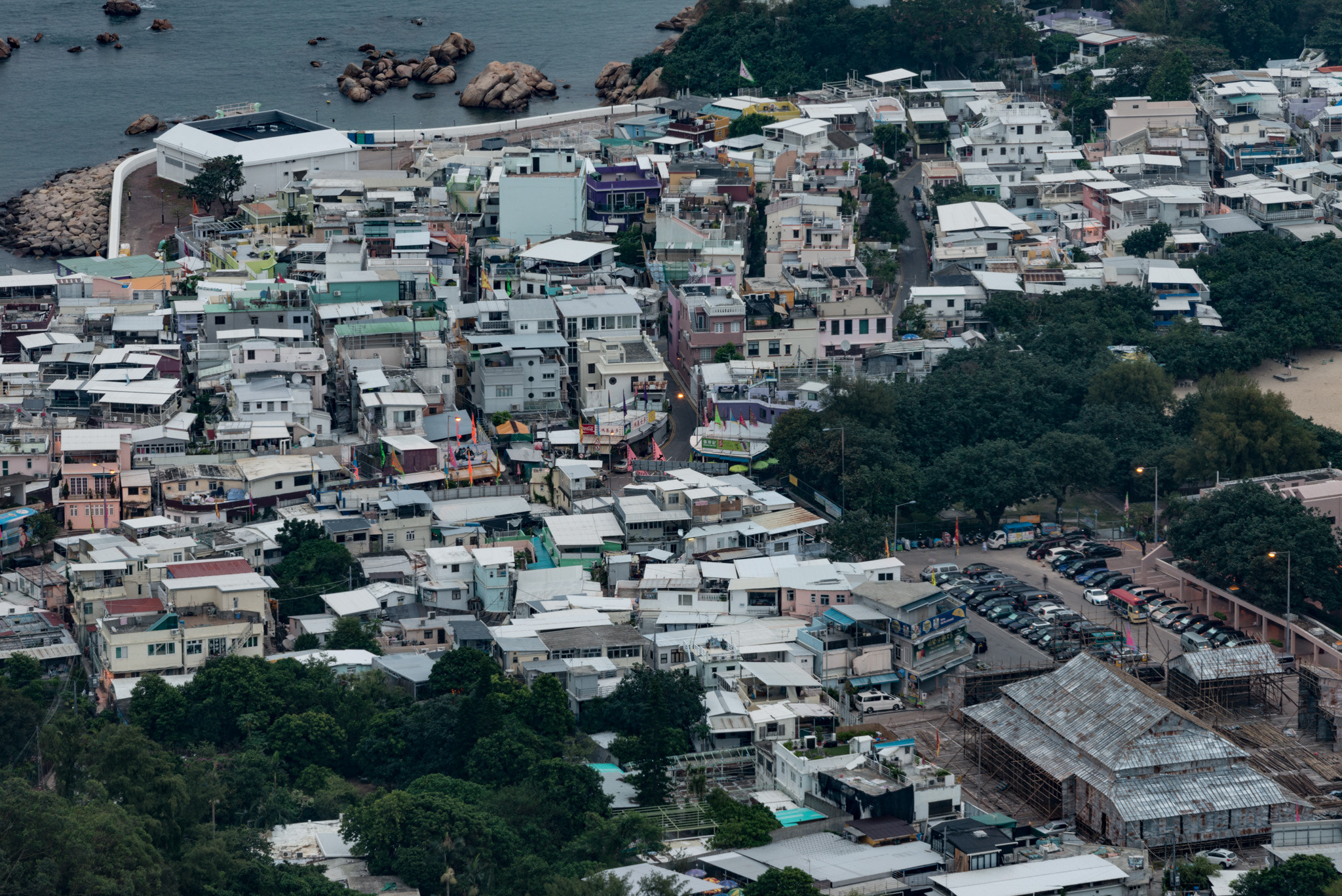 Nikon D800E sample photo. Living in crowded environment photography