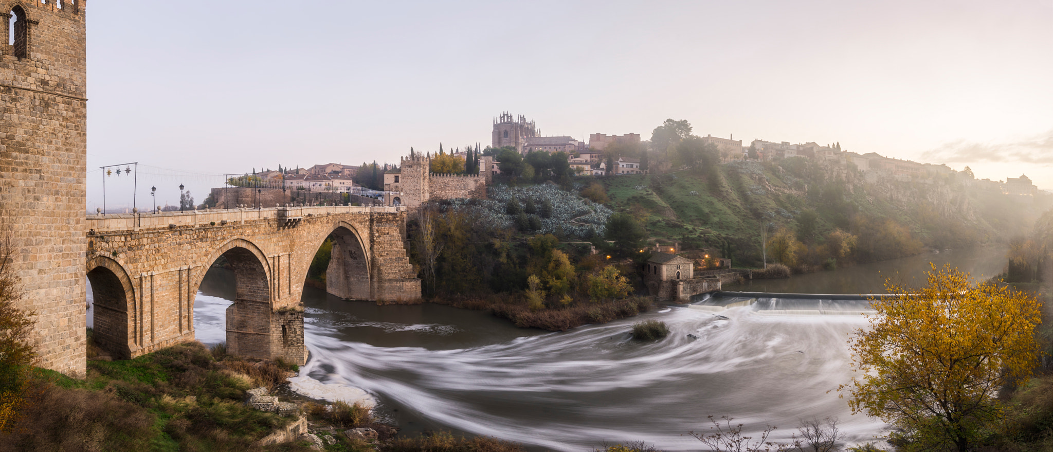 Nikon D610 + Tamron SP 15-30mm F2.8 Di VC USD sample photo. St martin's bridge sunrise photography