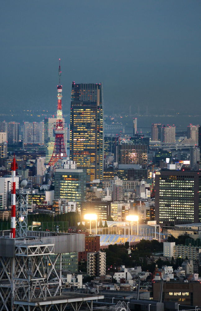 AF Zoom-Nikkor 70-210mm f/4 sample photo. 【vd视觉记忆】【2013.10.02】东京夜 photography