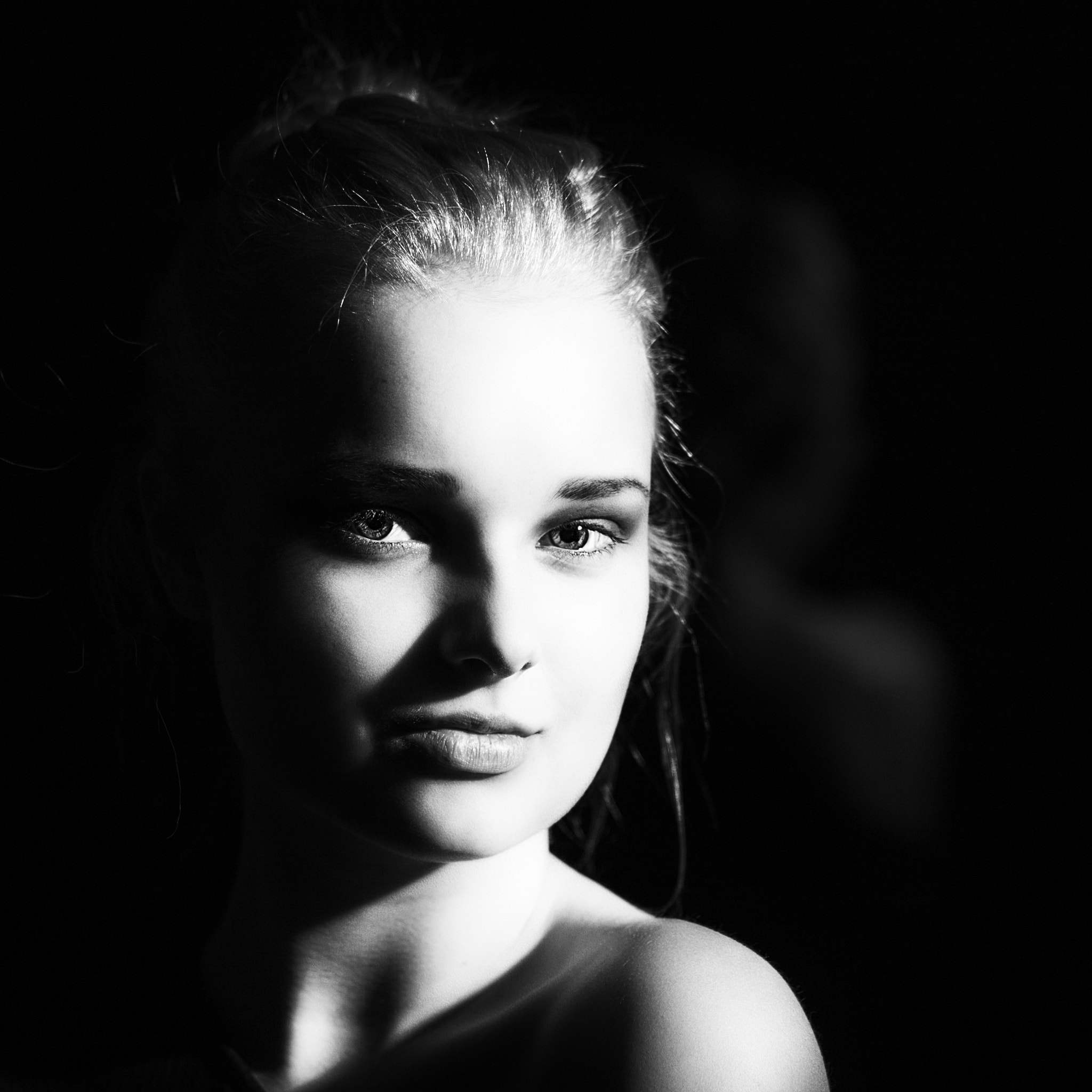 Canon EOS 6D + Canon EF 70-200mm F4L IS USM sample photo. Lara photography