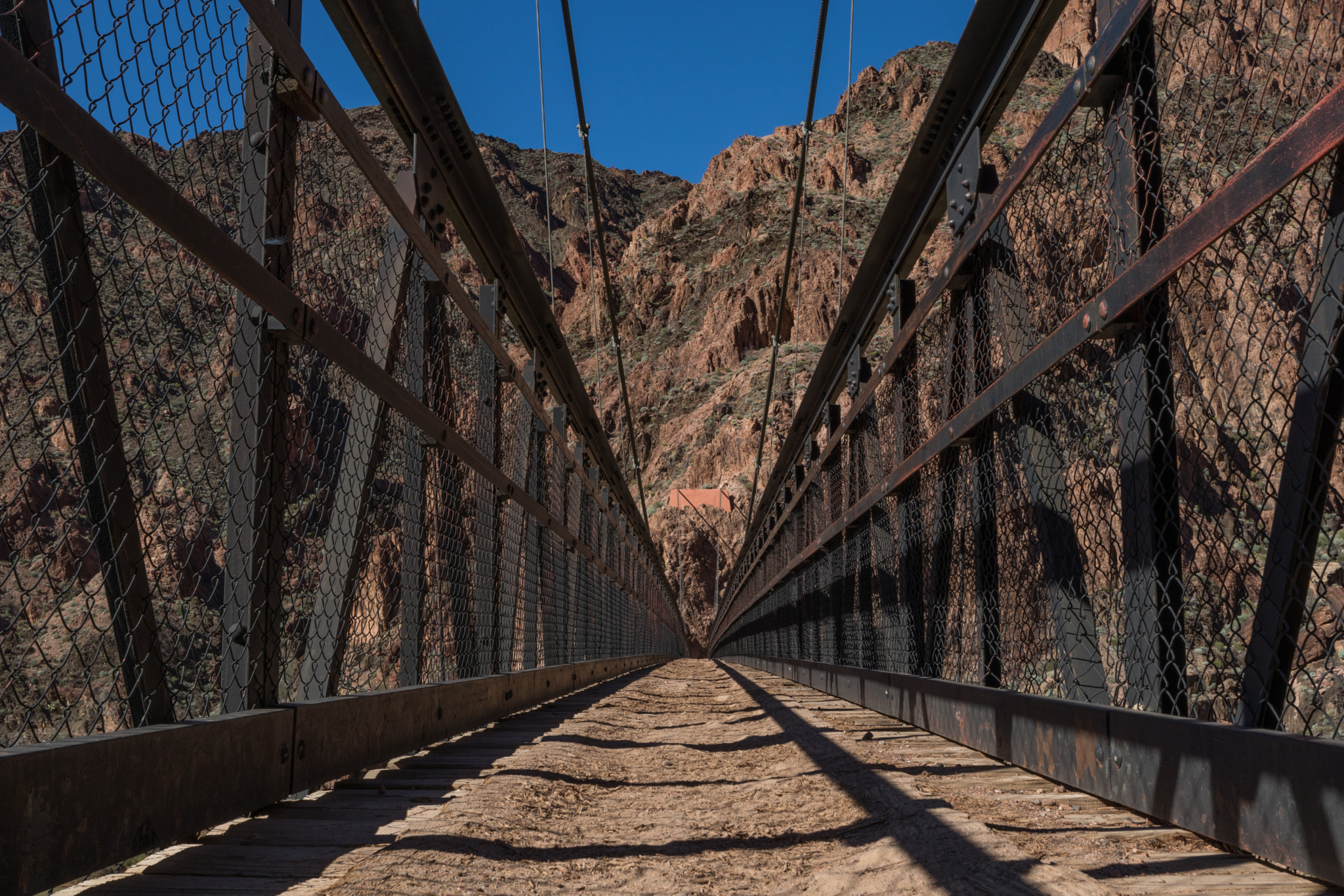 Canon EF-M 11-22mm F4-5.6 IS STM sample photo. Bridge over the colorado photography