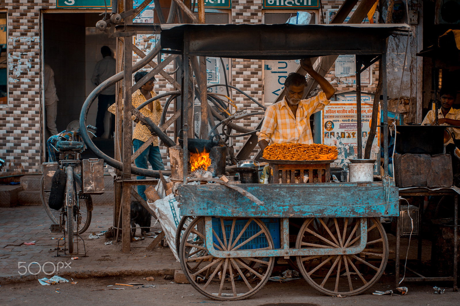 Nikon AF Nikkor 50mm F1.8D sample photo. The indian shop photography