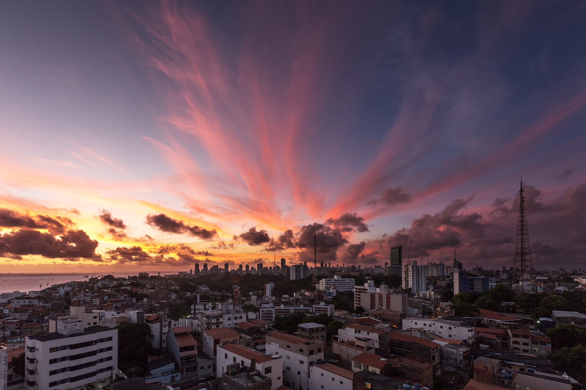 Canon EOS 6D sample photo. Crazy sky in salvador photography