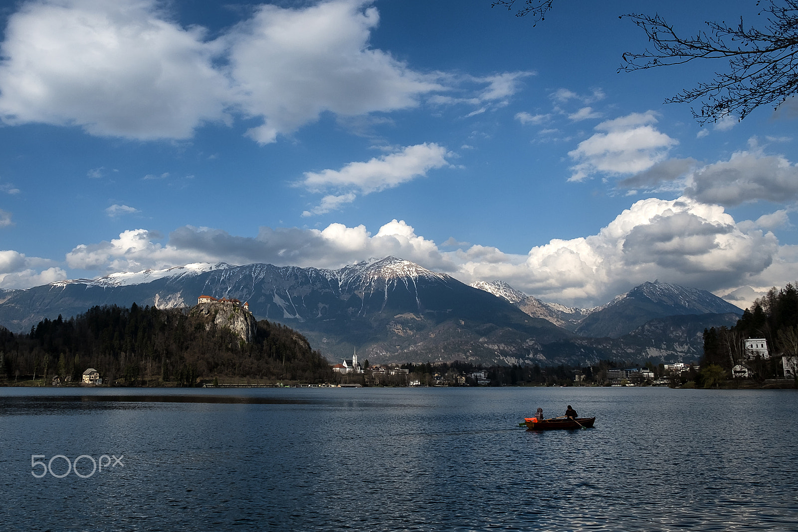 Fujifilm X-Pro1 + Fujifilm XF 18-55mm F2.8-4 R LM OIS sample photo. Lake bled photography