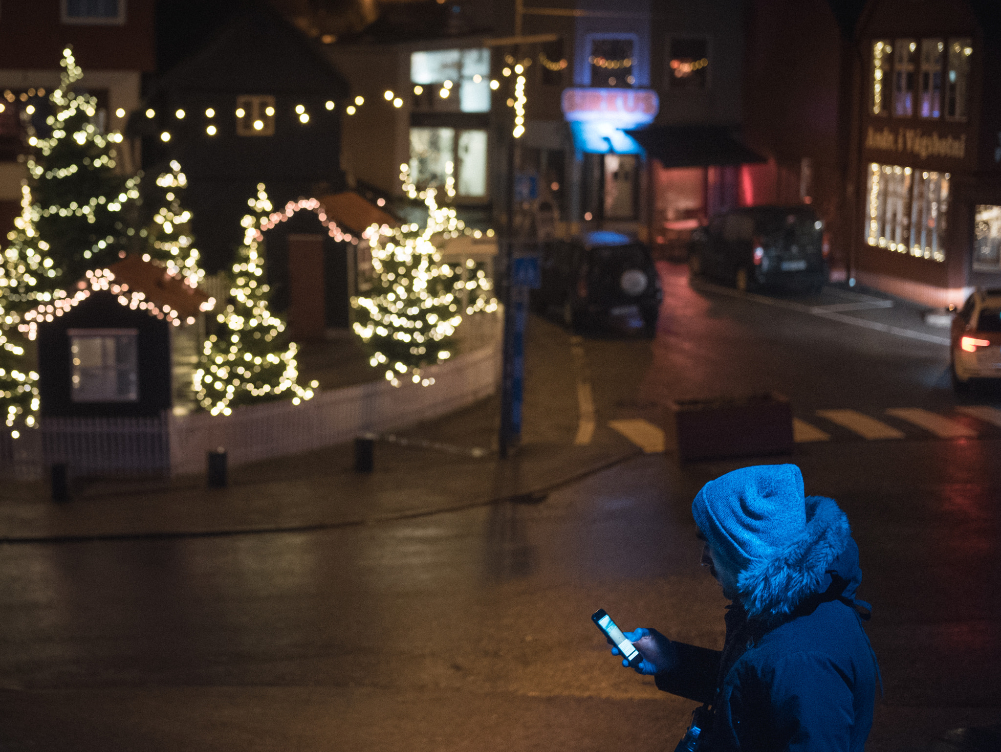 Fujifilm X-T10 + Fujifilm XF 35mm F2 R WR sample photo. Street lights photography