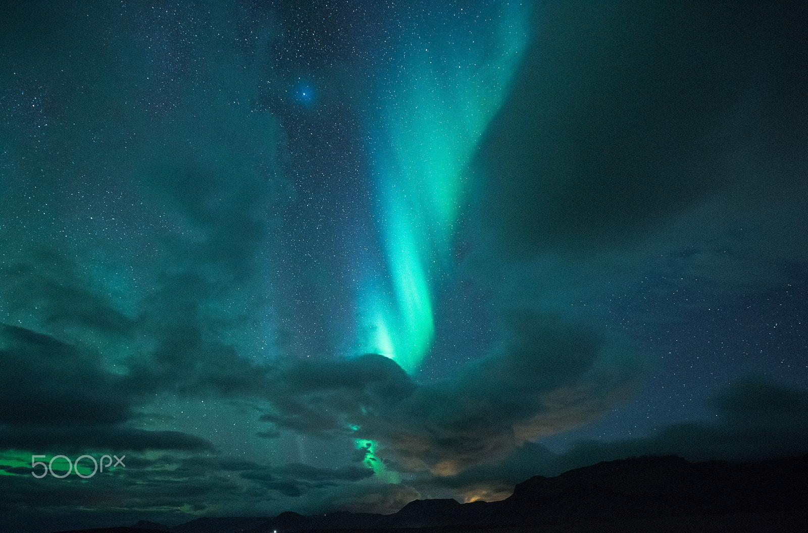 Nikon AF-S Nikkor 14-24mm F2.8G ED sample photo. Venus and the aurora photography