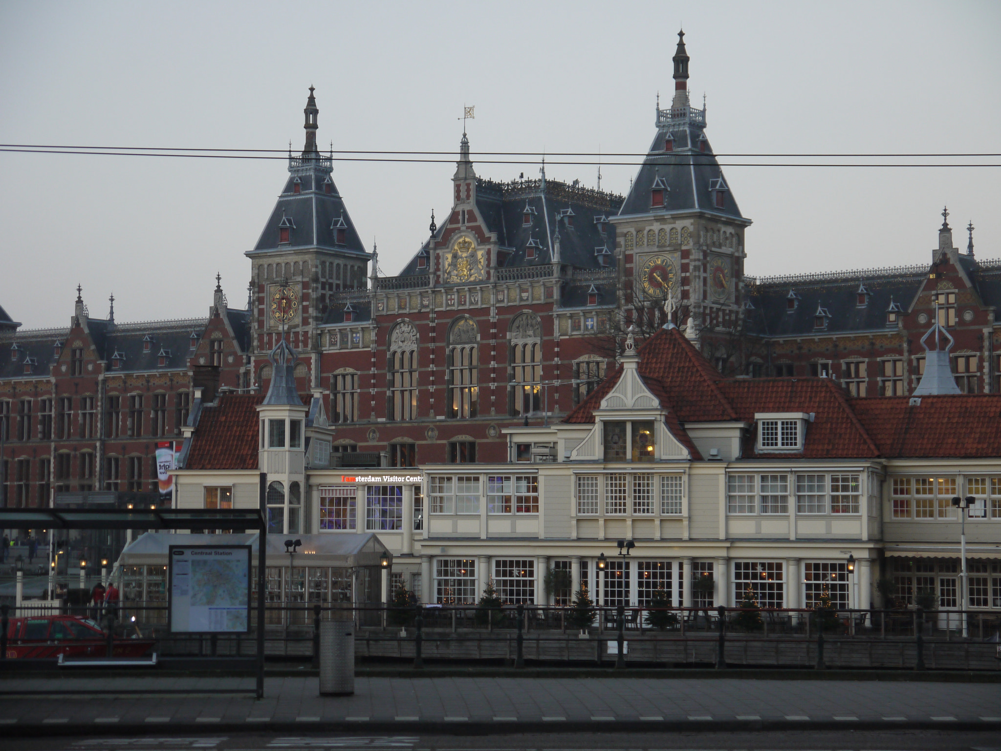 Panasonic Lumix DMC-G10 sample photo. Amsterdam central station photography