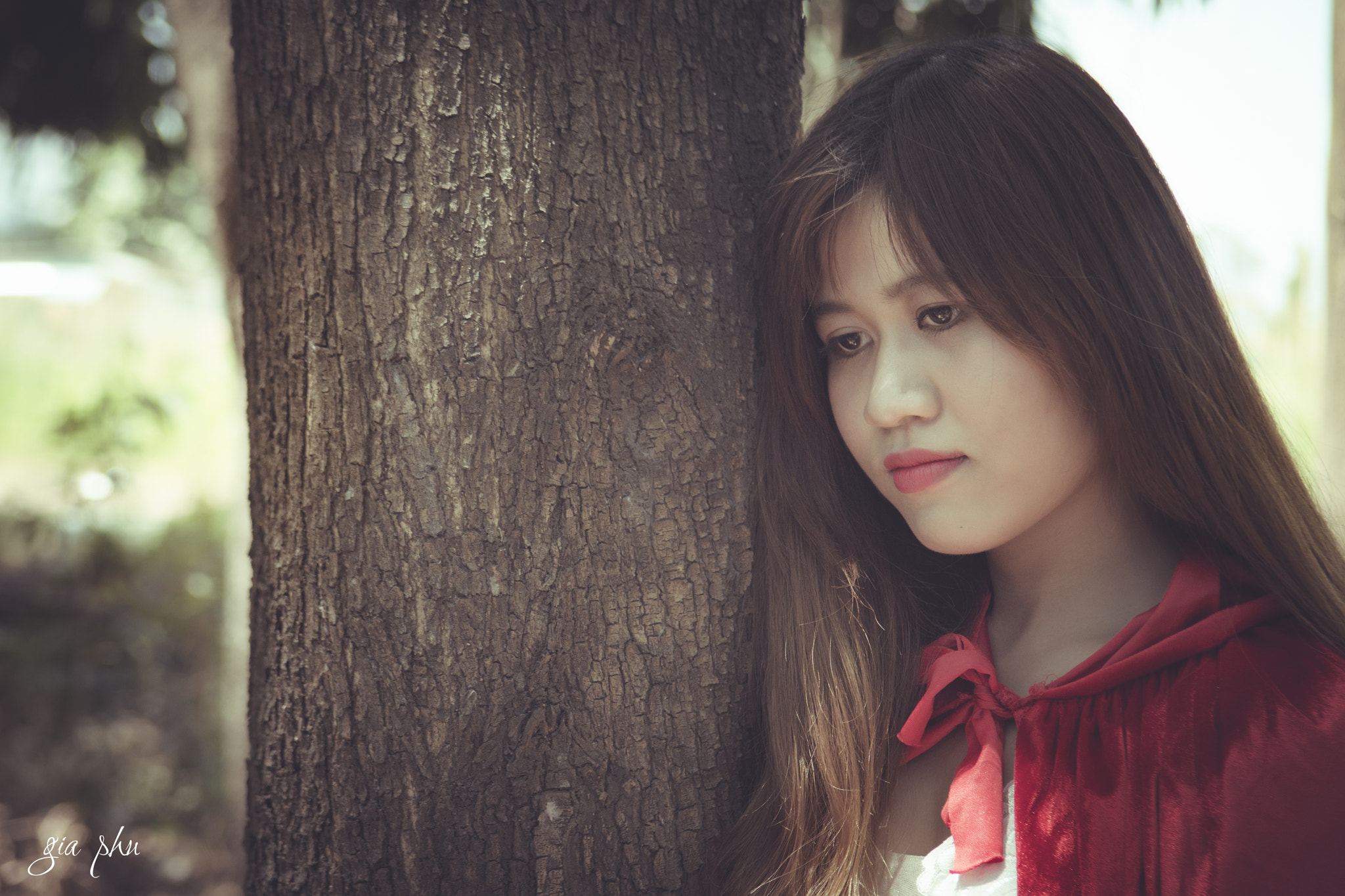 Nikon D7200 sample photo. Sad girl with oil lamp photography