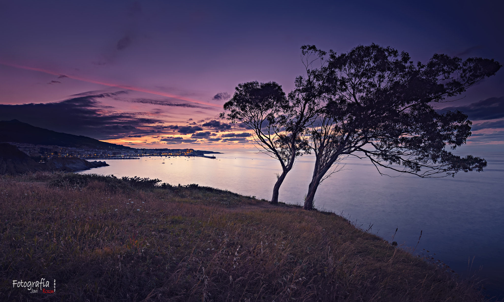 Nikon AF-S Nikkor 16-35mm F4G ED VR sample photo. Al fondo castro photography