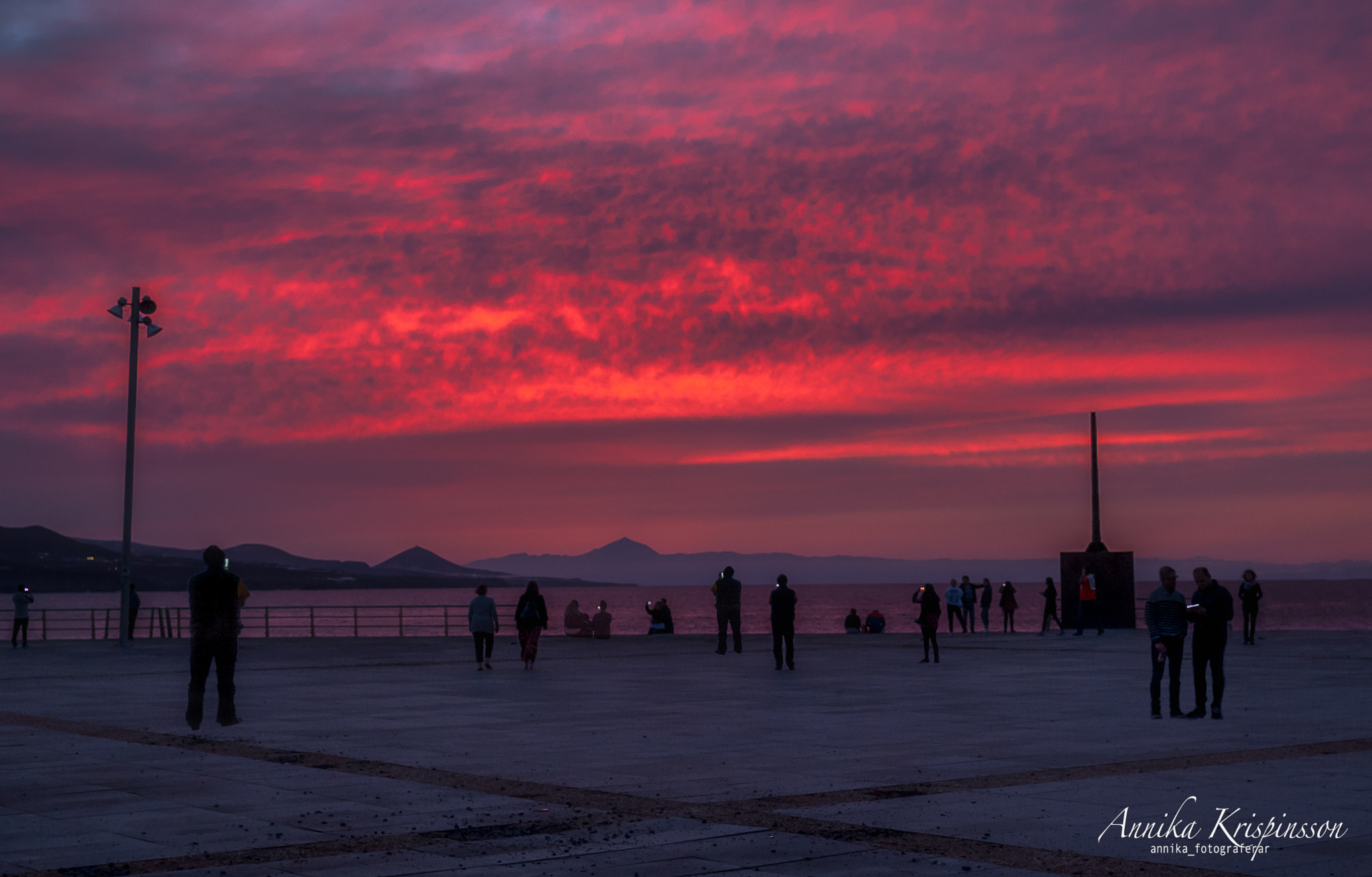 Nikon D700 + Nikon AF-S Nikkor 35mm F1.8G ED sample photo. The beautiful sunset photography