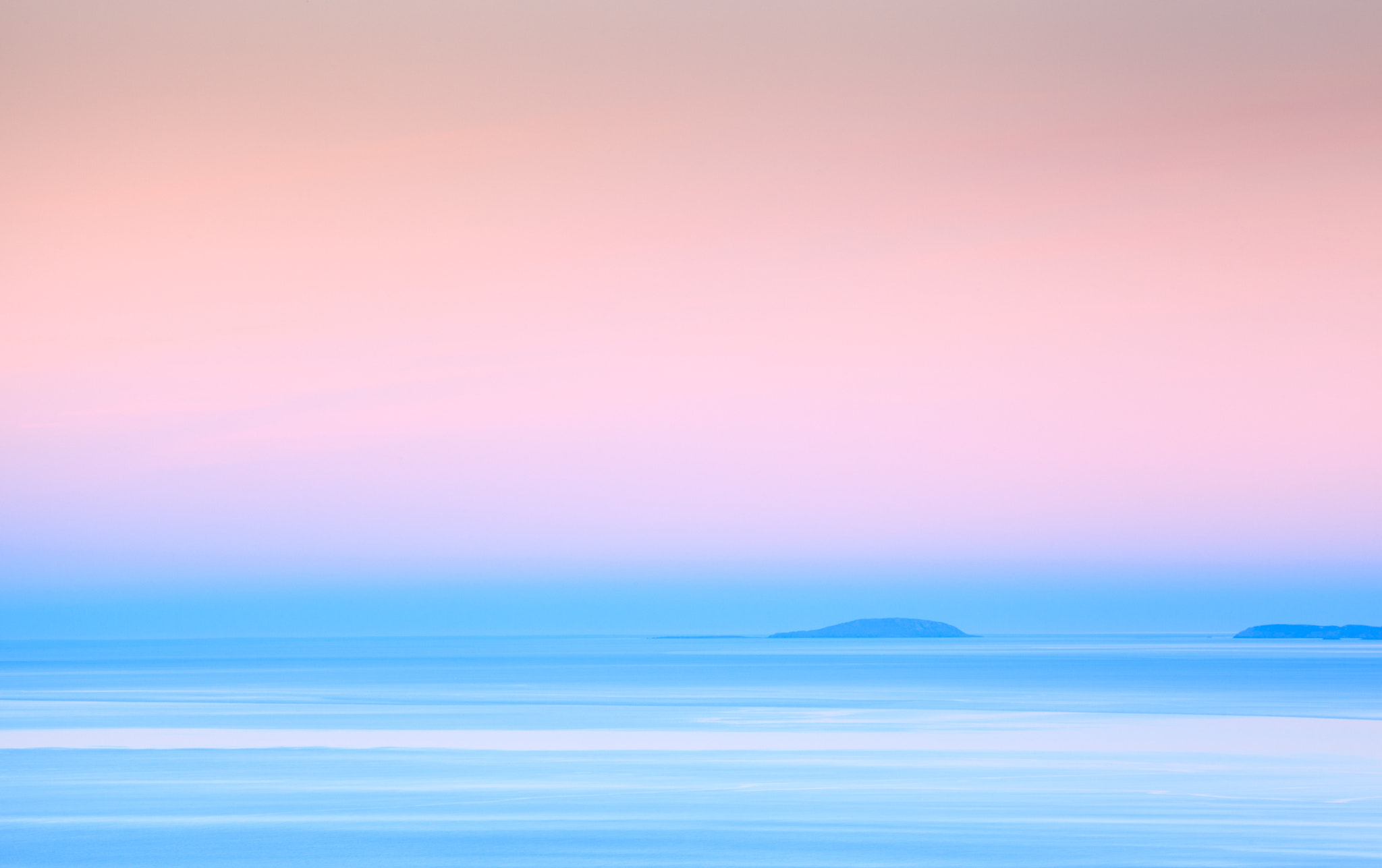 Canon EF 100-400mm F4.5-5.6L IS USM sample photo. Sunrise over bardsey island in wales photography
