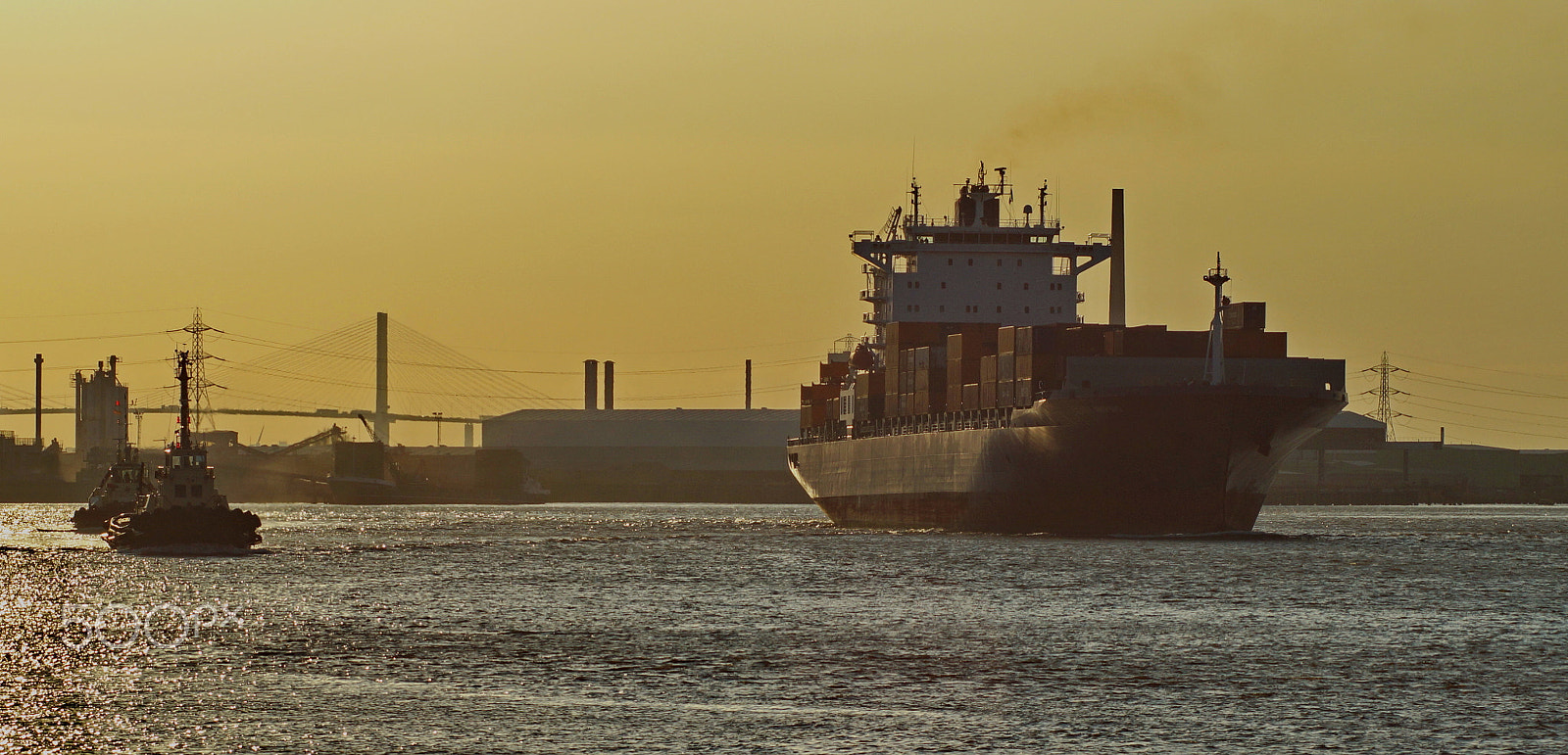 Sony 75-300mm F4.5-5.6 sample photo. Journey's late start photography