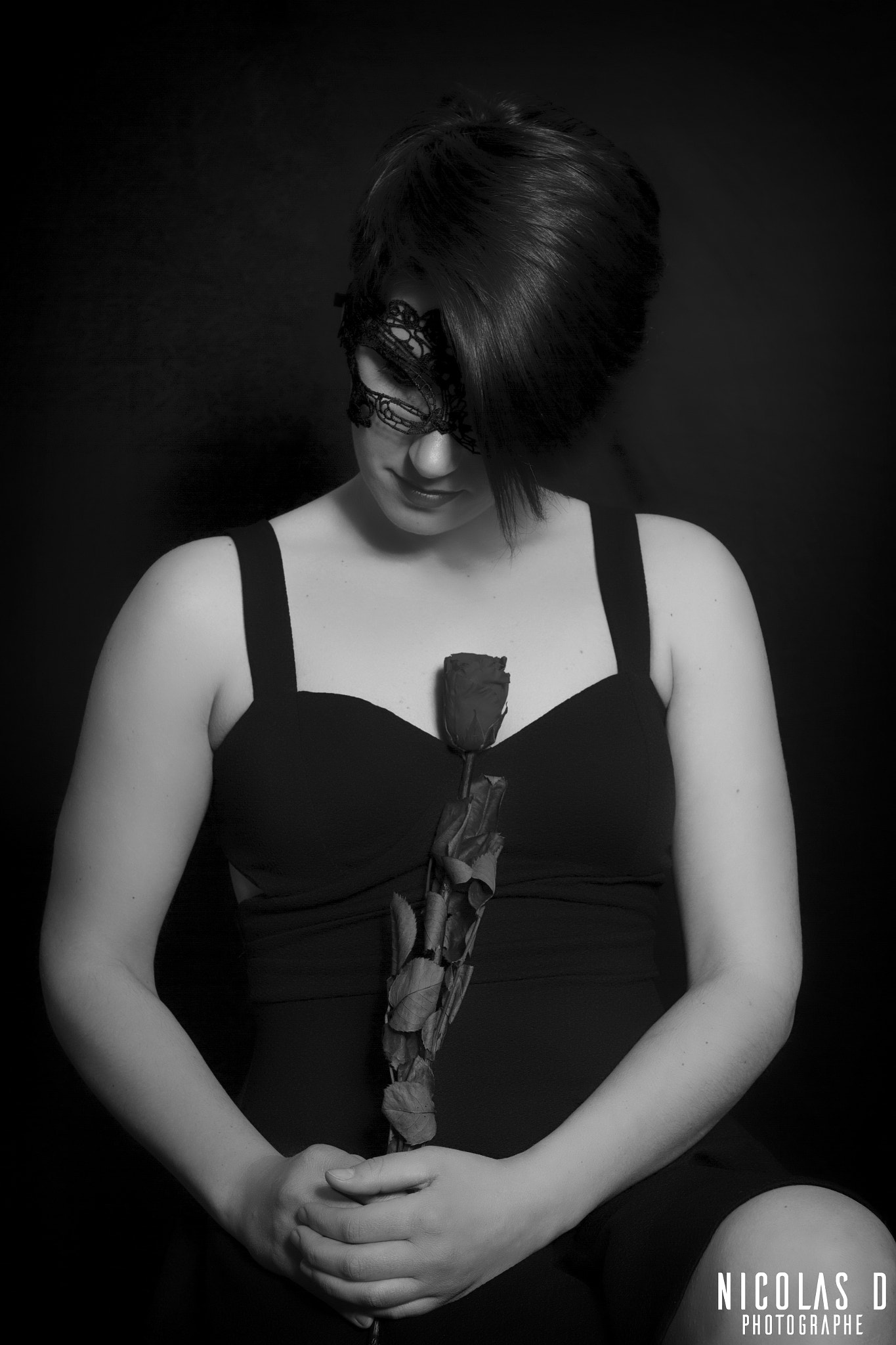Canon EOS 7D + Canon EF 24-70mm F2.8L USM sample photo. The girl with the rose photography