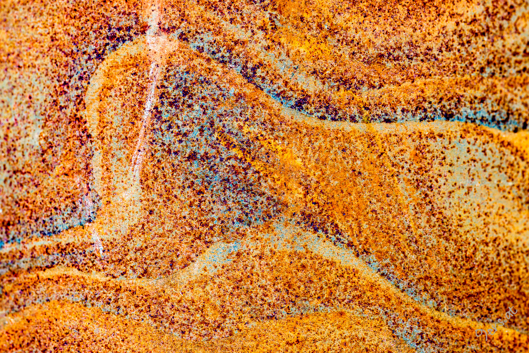 Nikon AF-S Micro-Nikkor 105mm F2.8G IF-ED VR sample photo. Rust photography