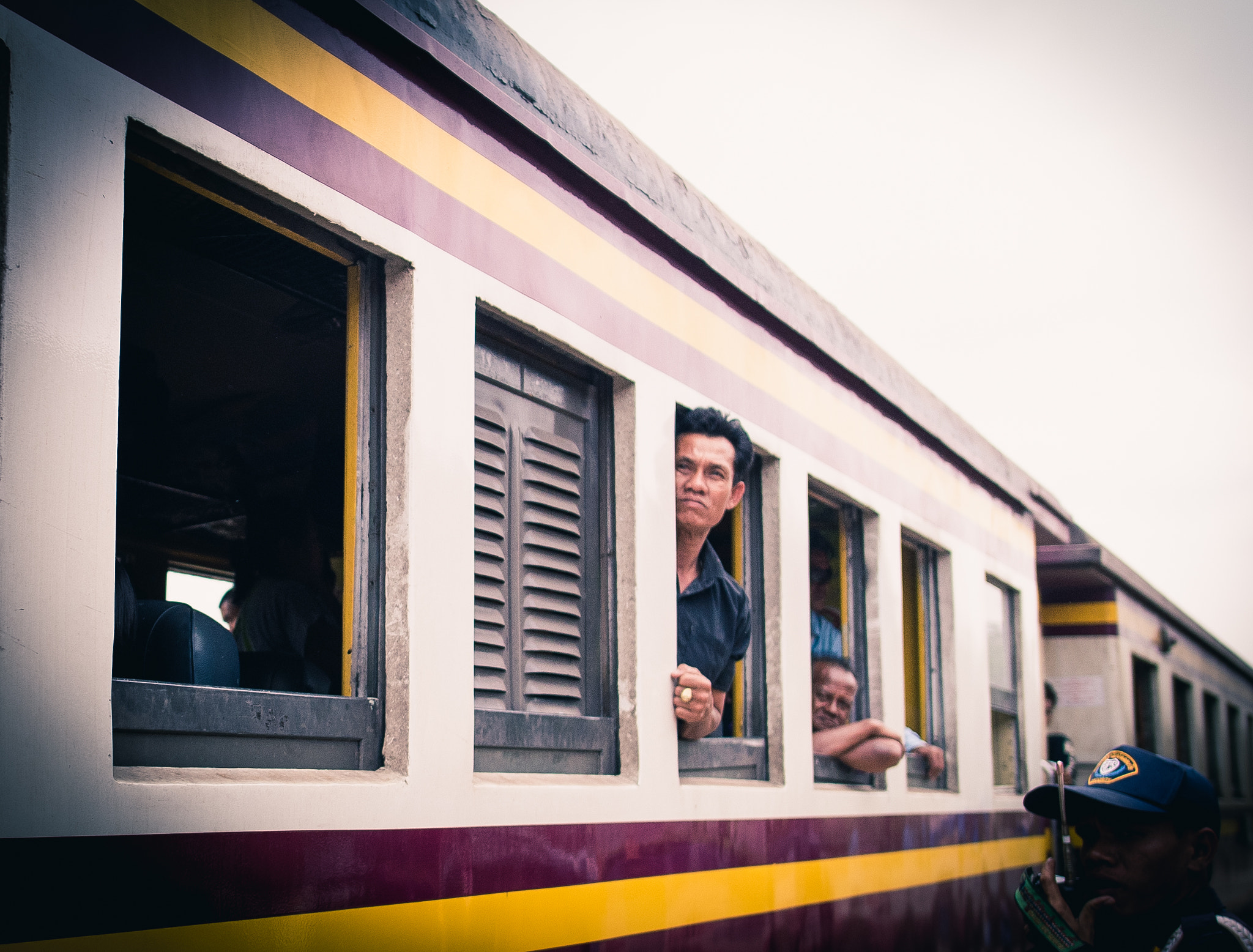 Nikon D750 + Nikon AF-S Nikkor 20mm F1.8G ED sample photo. Traveling thailand by train photography