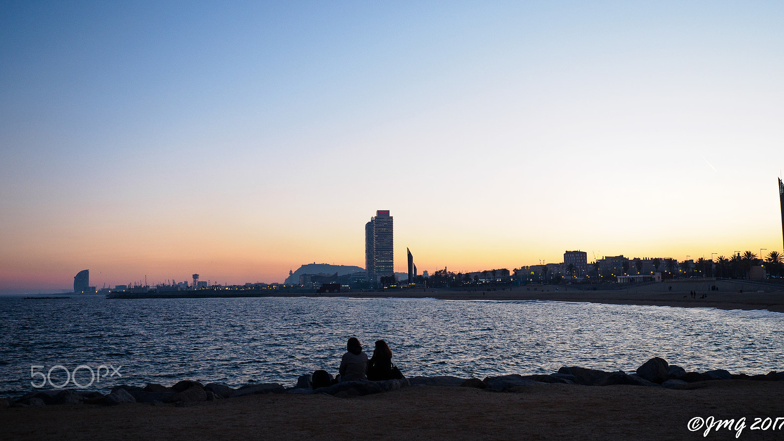 Olympus OM-D E-M5 II + Olympus M.Zuiko Digital ED 12-40mm F2.8 Pro sample photo. Barcelona photography