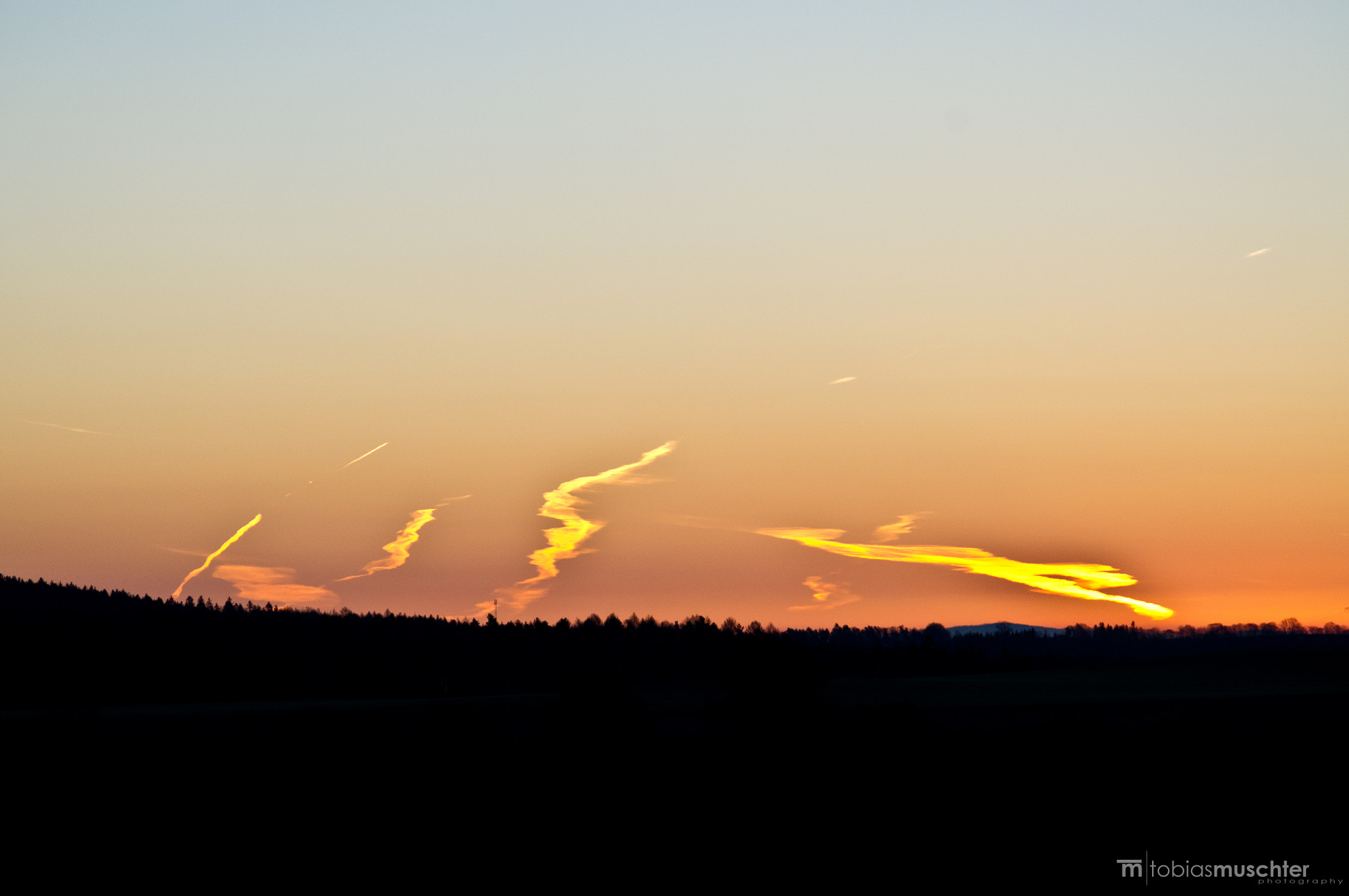 Pentax K-x + Sigma sample photo. Sunrise photography